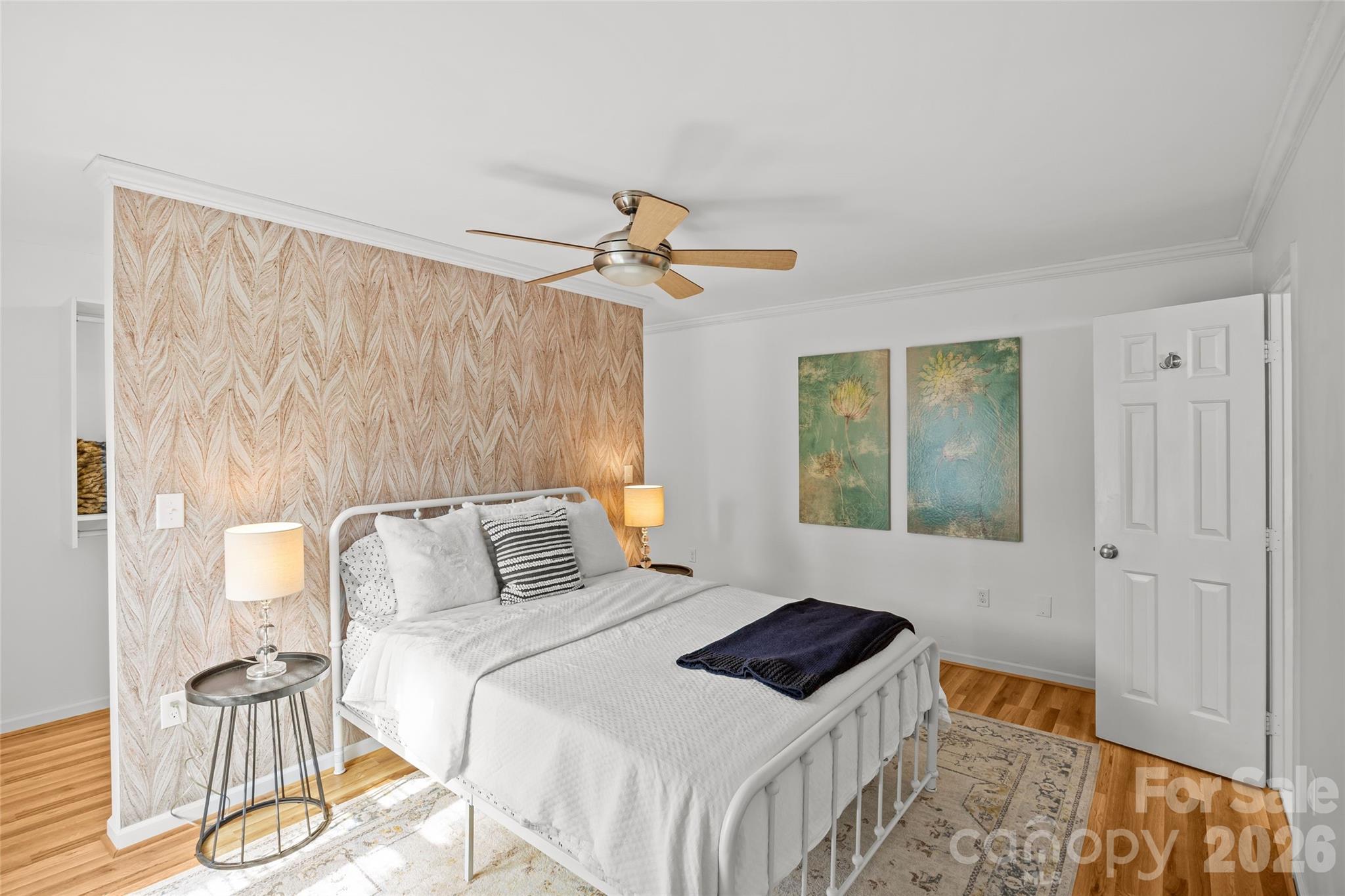 413 W 8th Street Unit: N