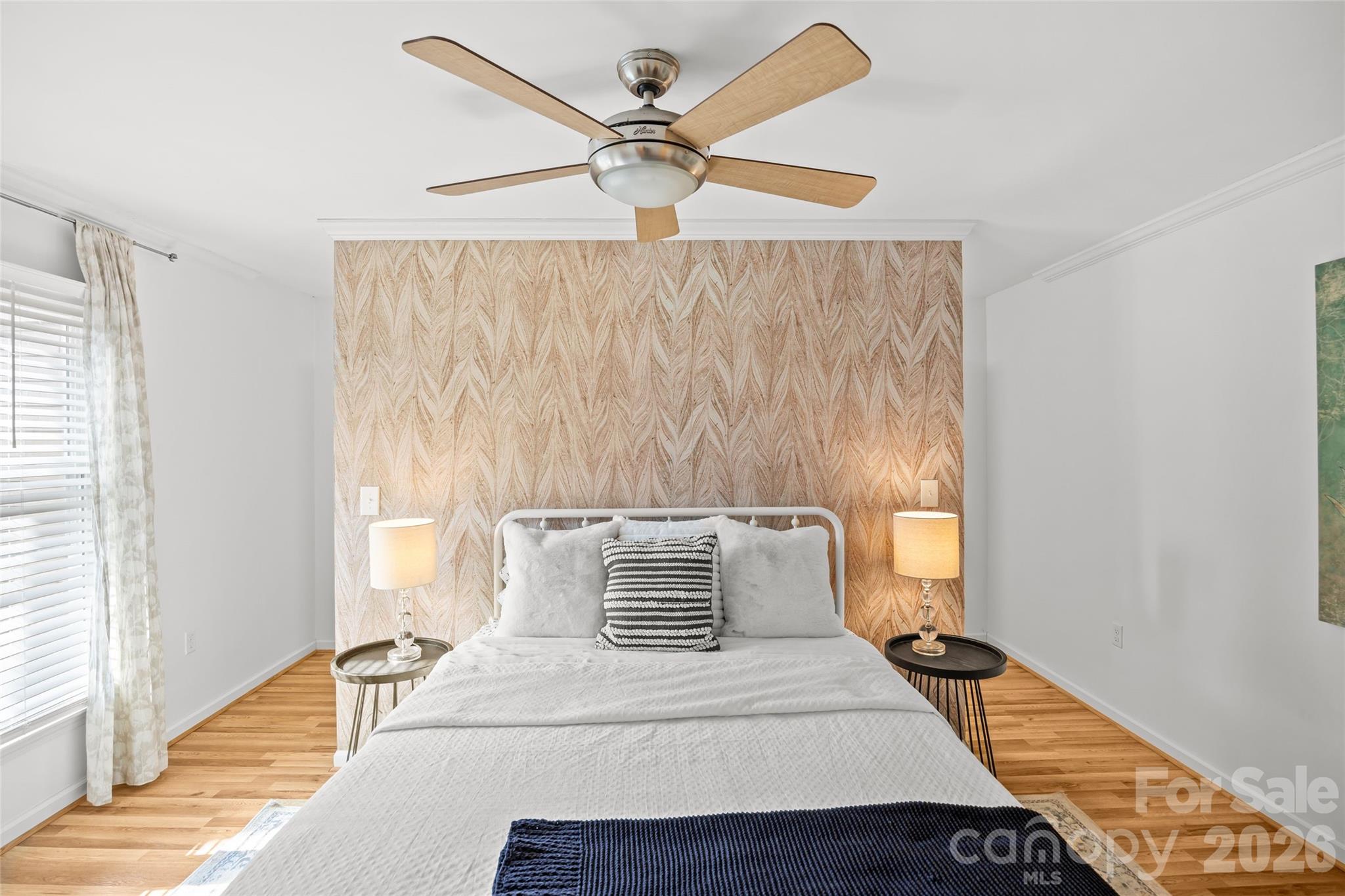 413 W 8th Street Unit: N