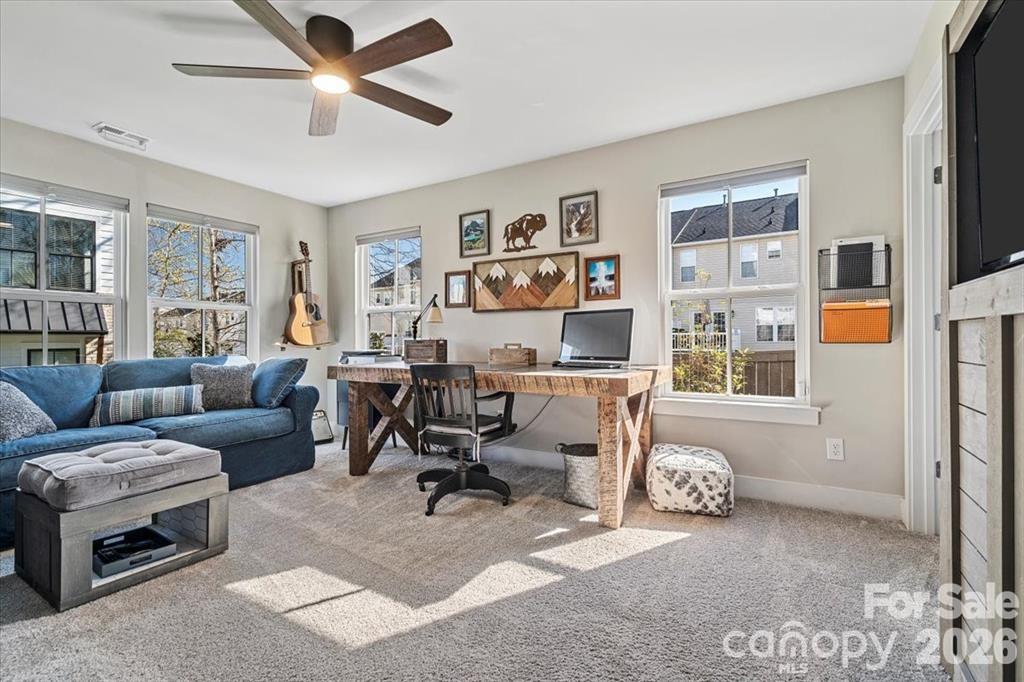 11921 Fiddlers Roof Lane