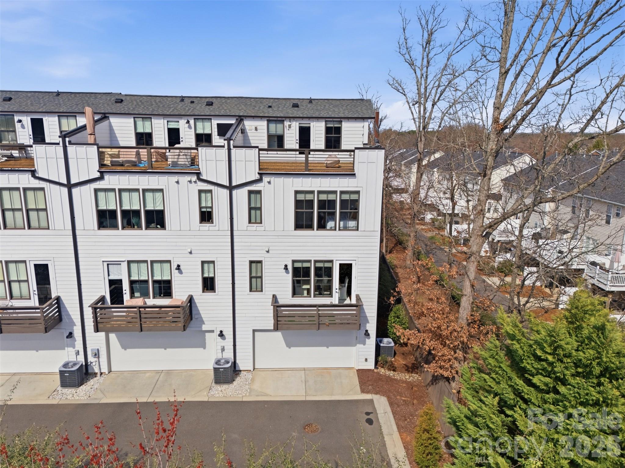 11921 Fiddlers Roof Lane