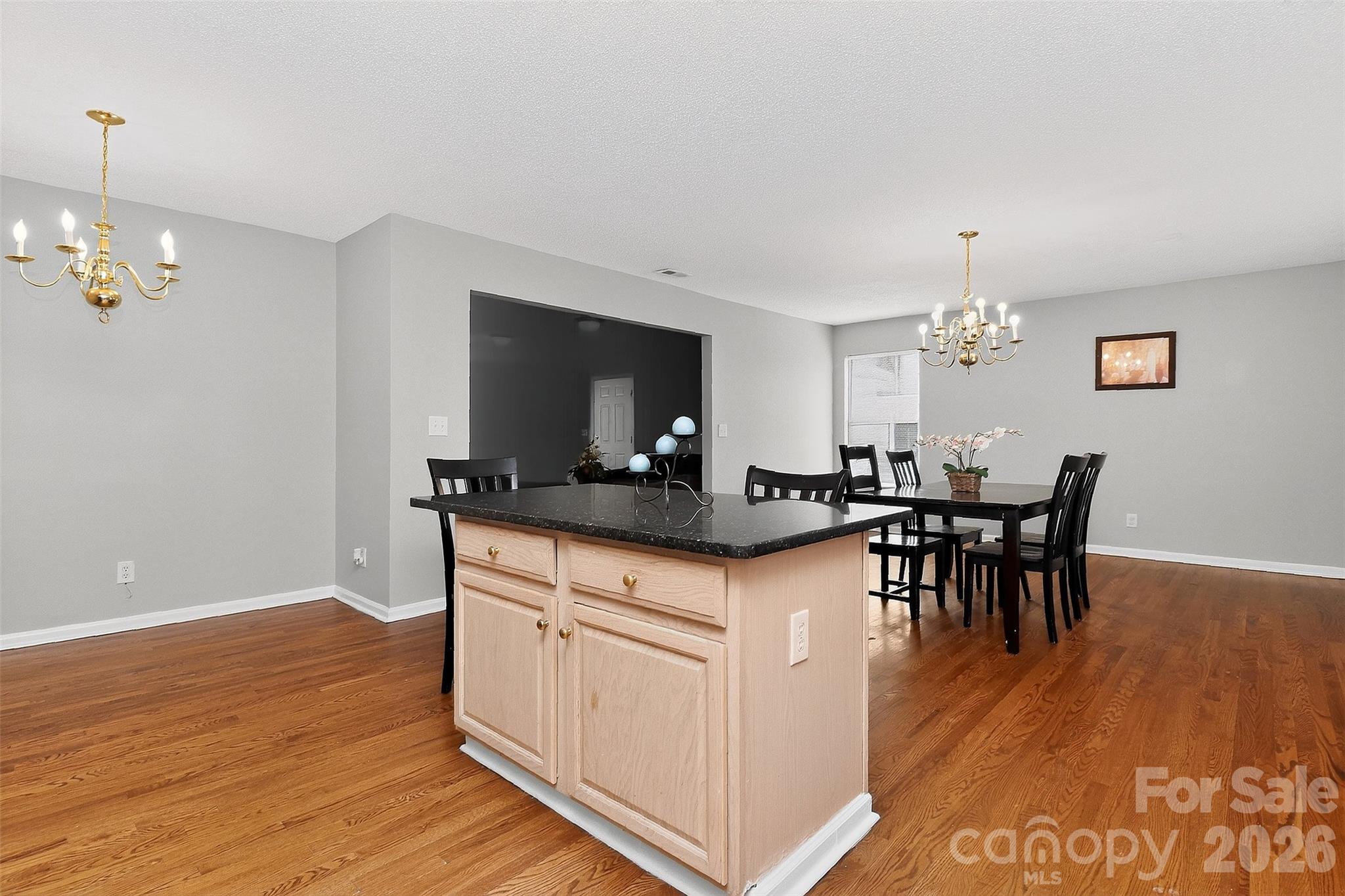 6238 King George Drive