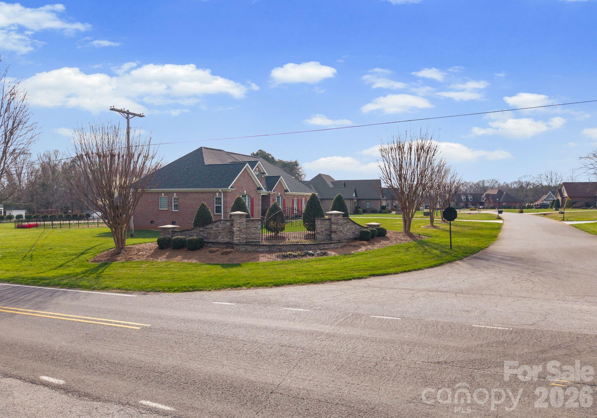 Lot 12,13 Gateway Lane