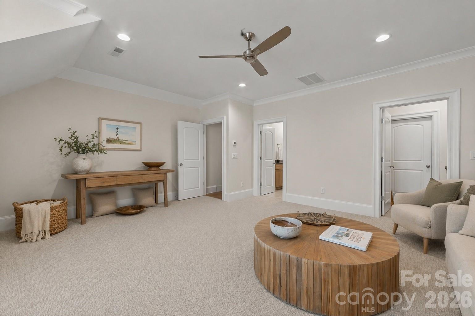 3 Dola Ray Place Unit: 3