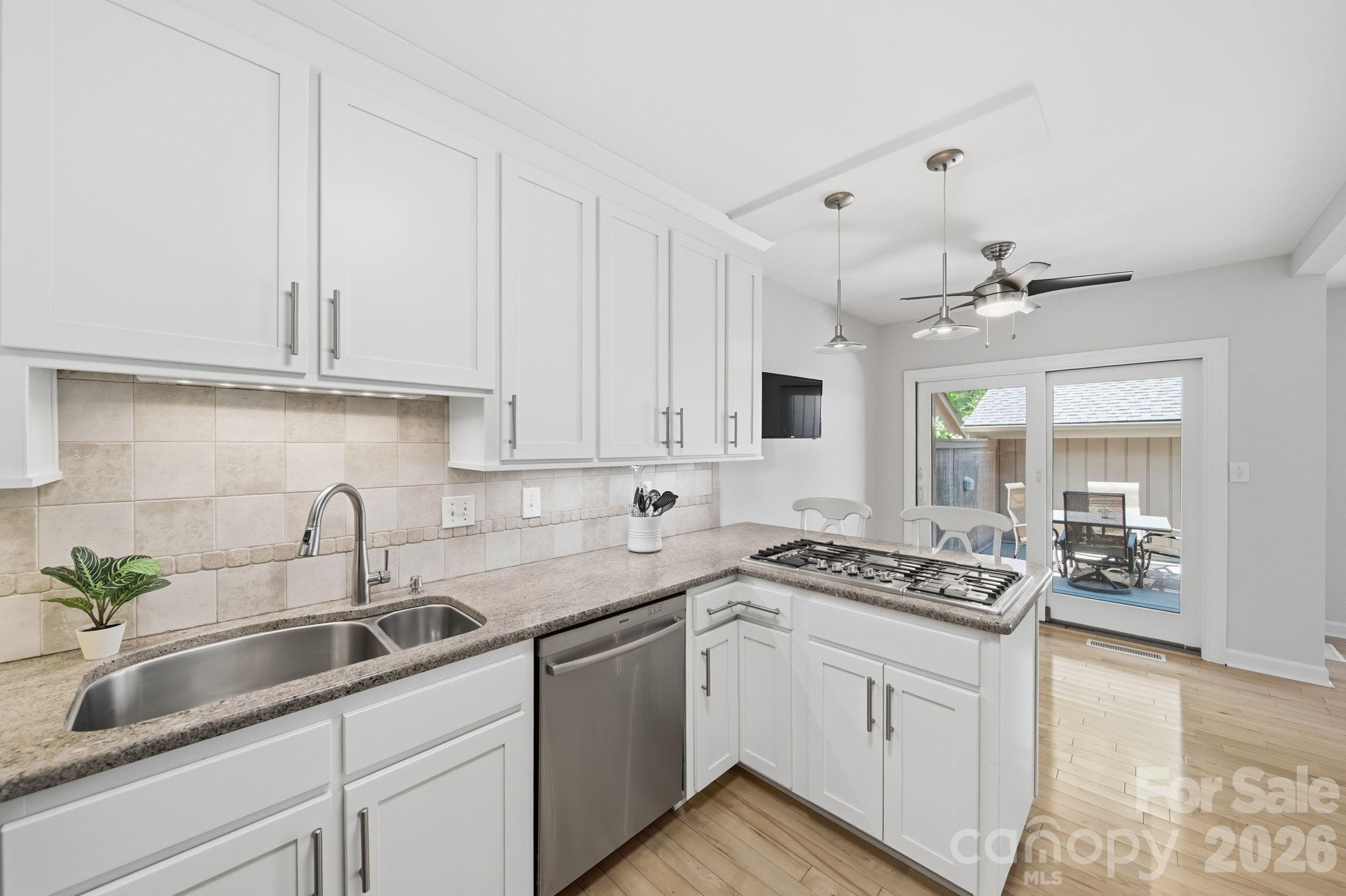 5136 Dunes Court