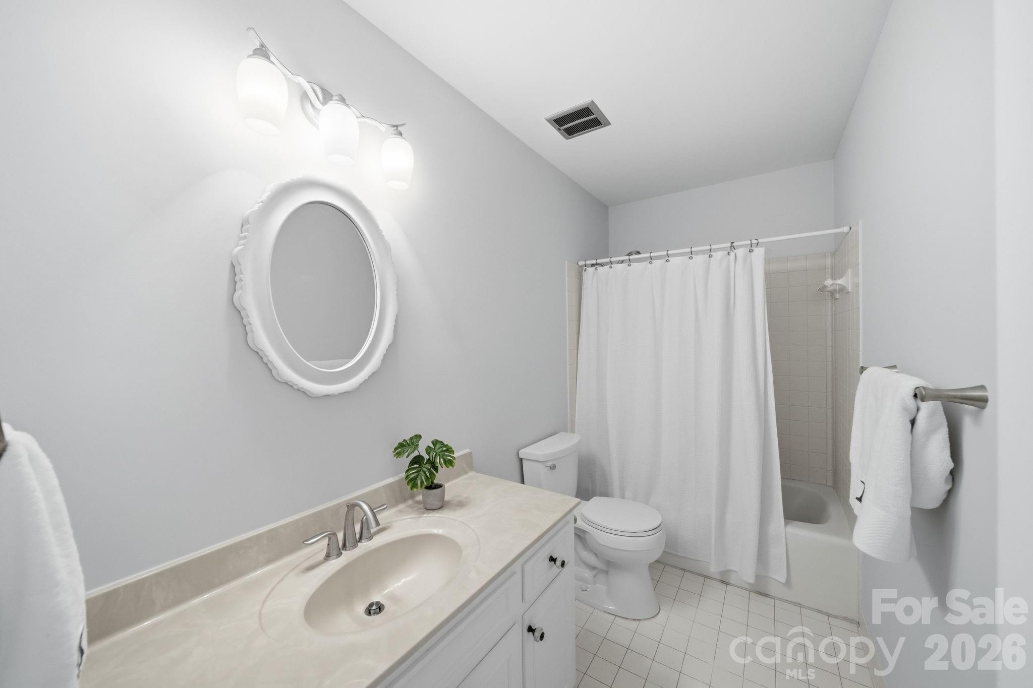5136 Dunes Court