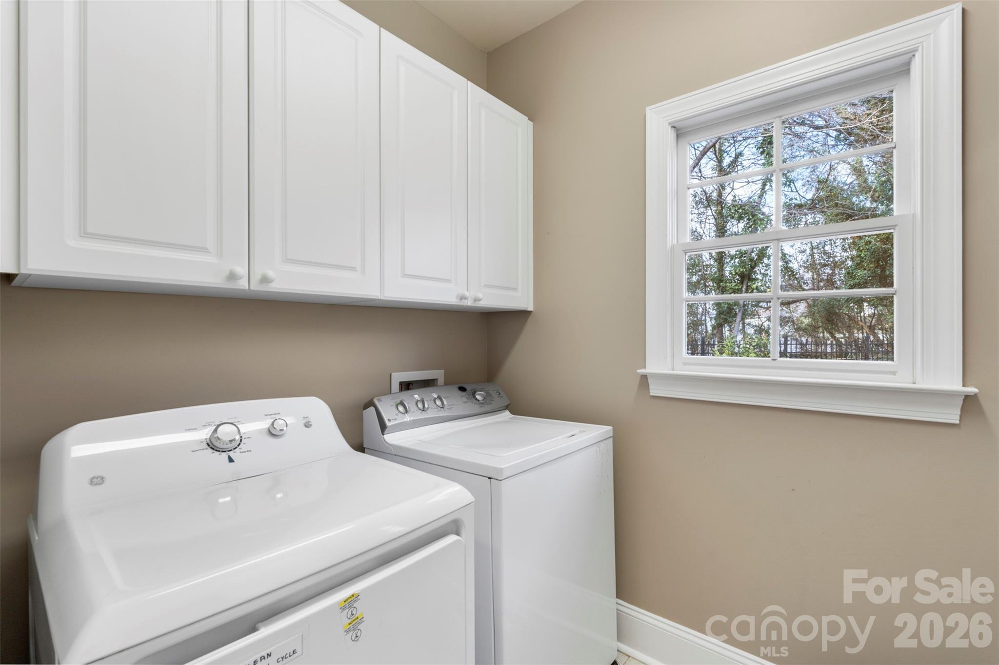 6817 Thornton Oaks Court