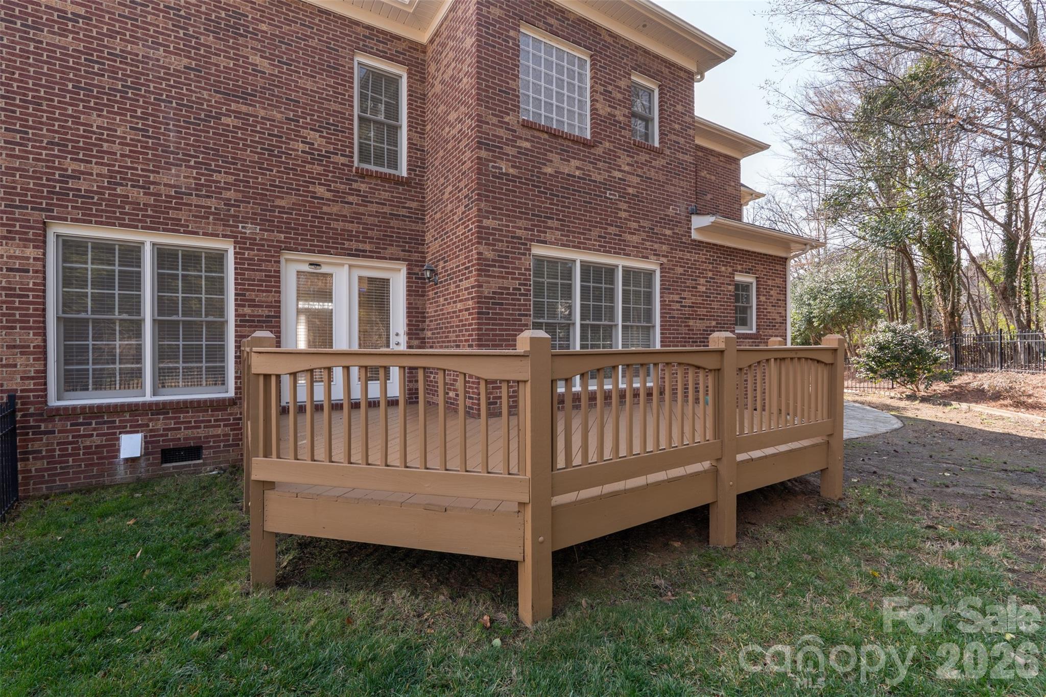 6817 Thornton Oaks Court