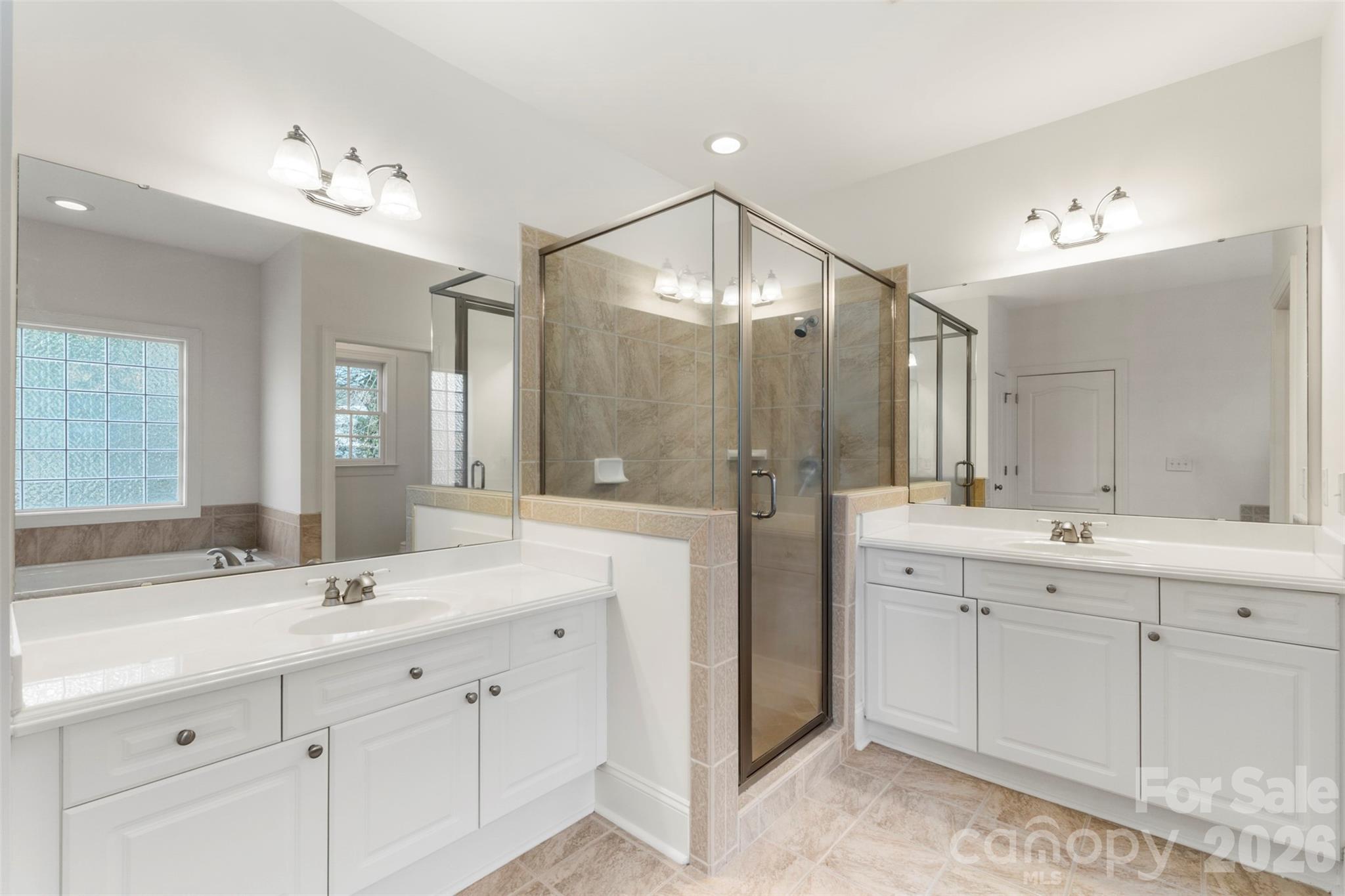 6817 Thornton Oaks Court