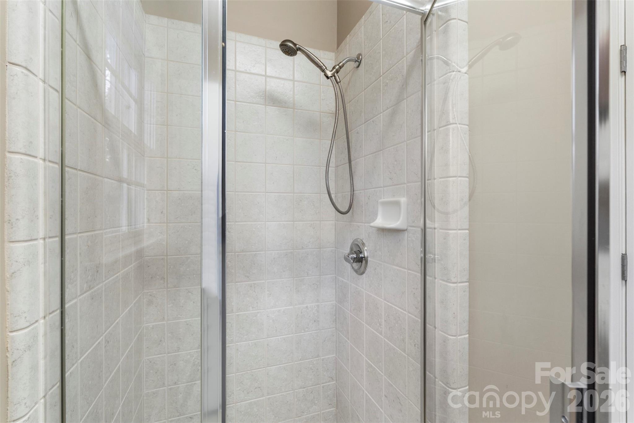 6817 Thornton Oaks Court