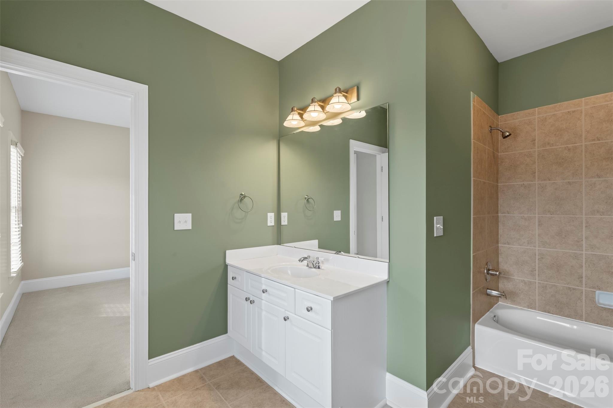 6817 Thornton Oaks Court