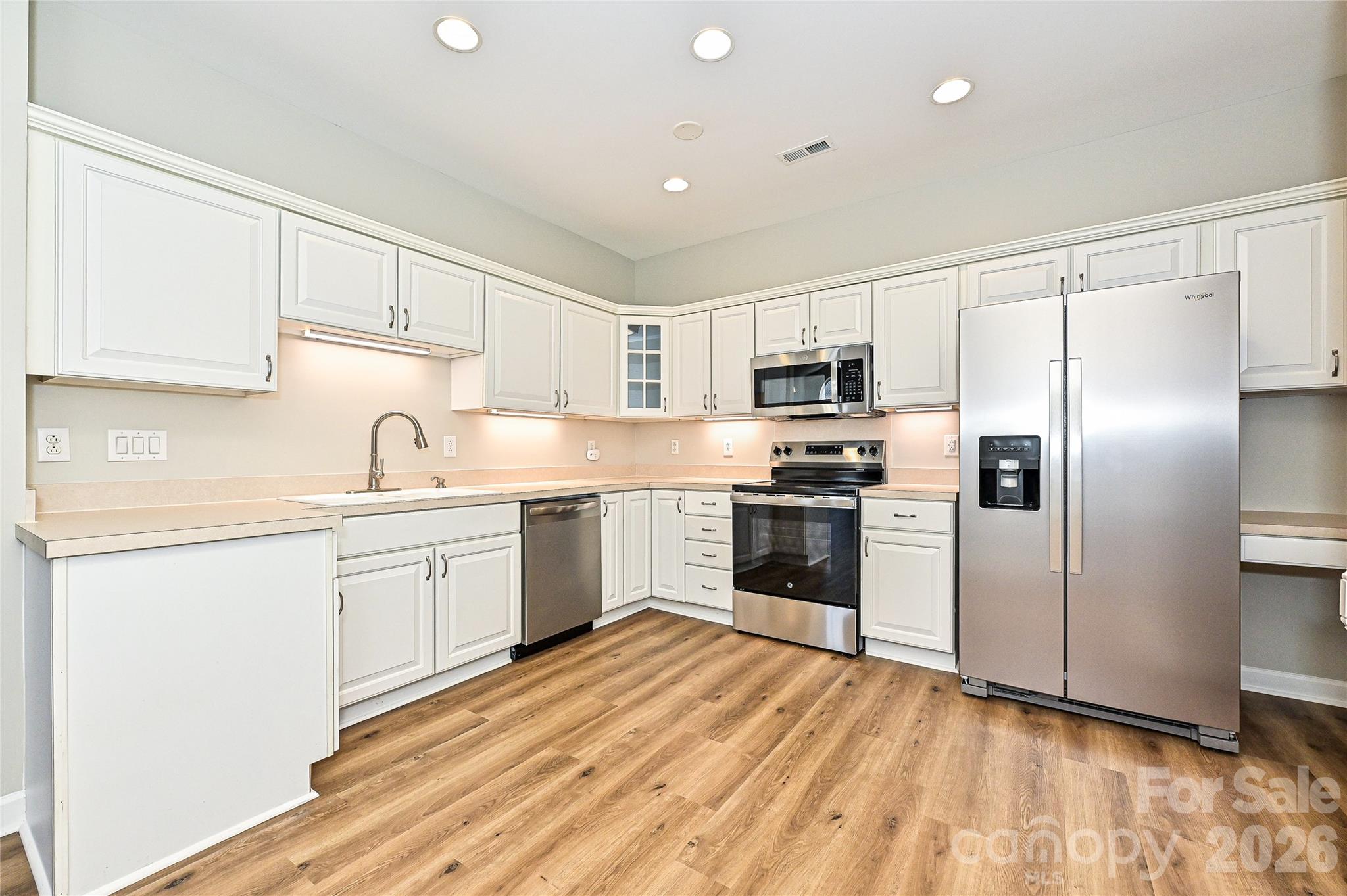8348 Highland Glen Drive