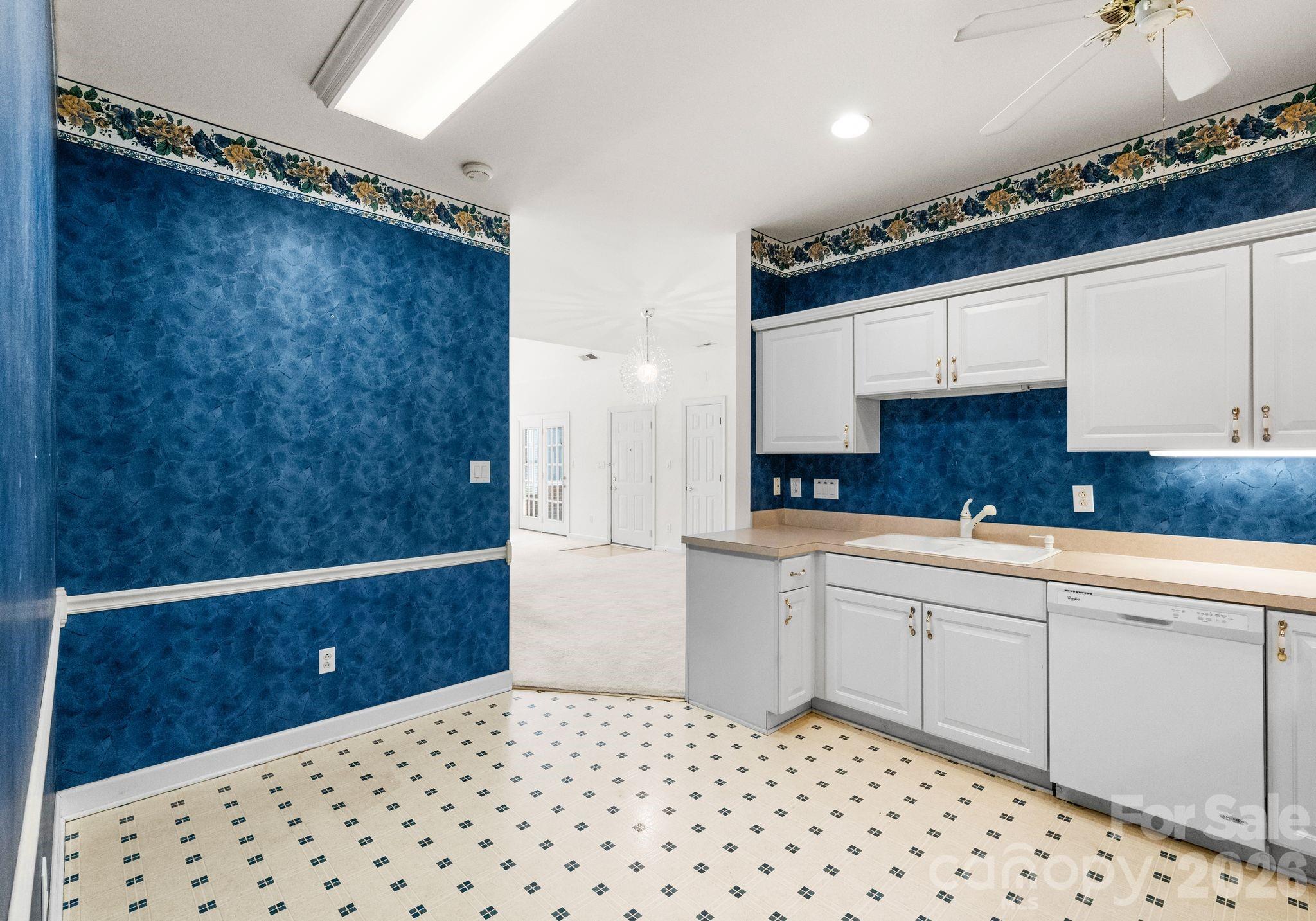 8348 Highland Glen Drive