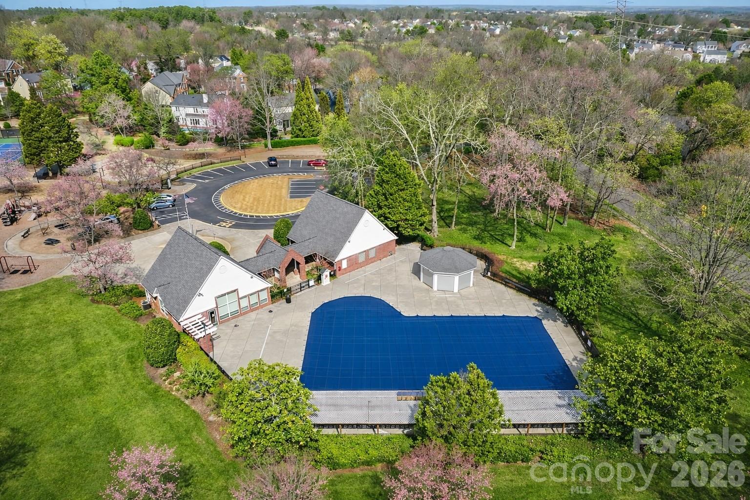 8348 Highland Glen Drive