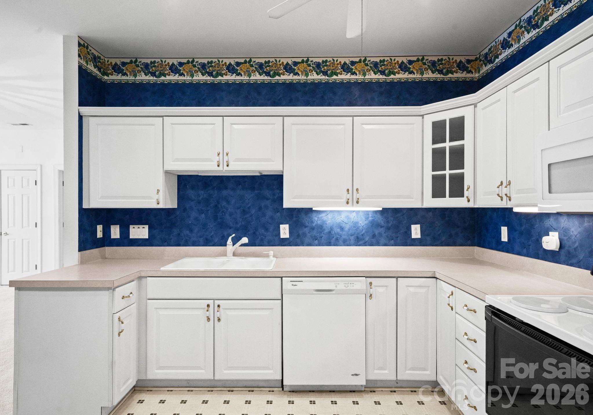 8348 Highland Glen Drive