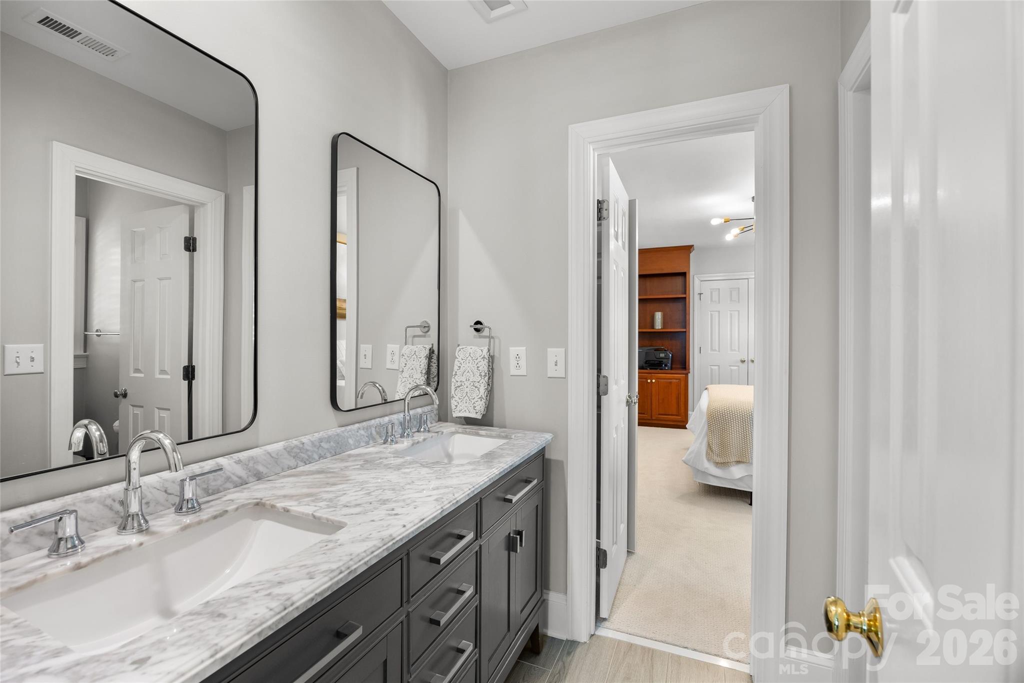 11132 Colonial Country Lane