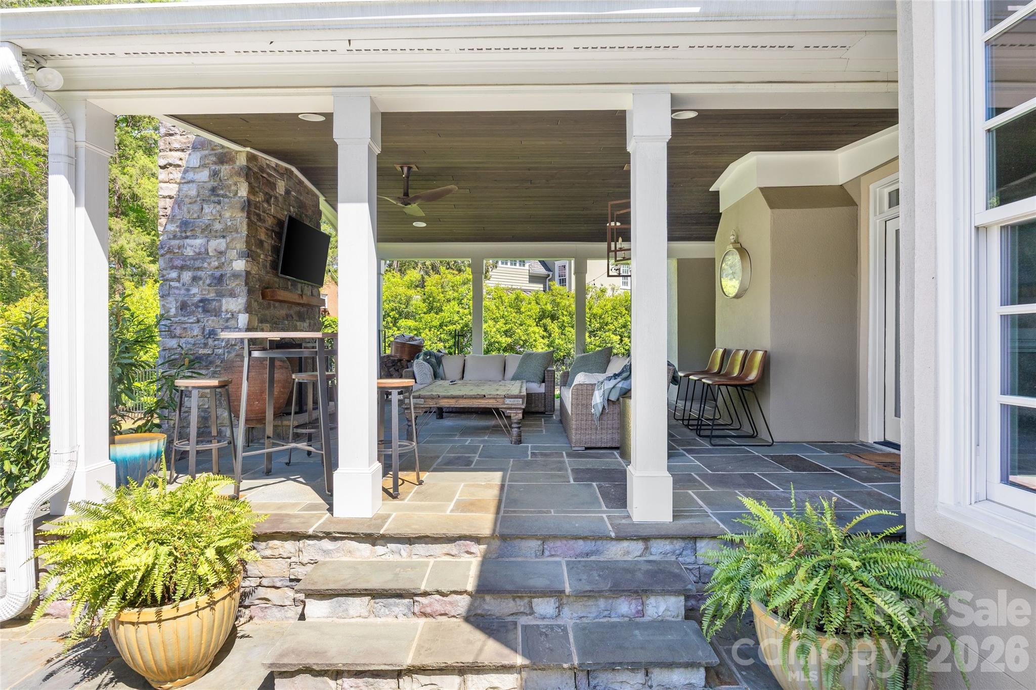 11132 Colonial Country Lane