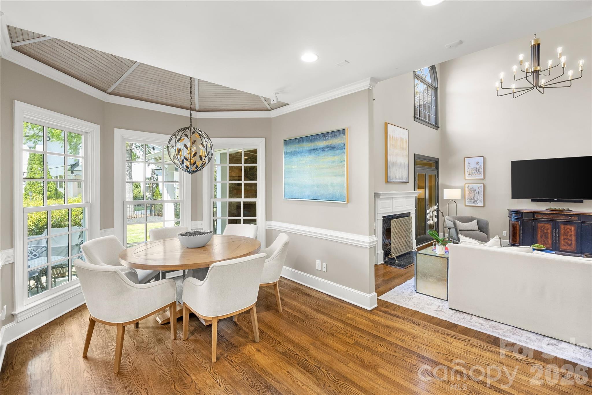 11132 Colonial Country Lane