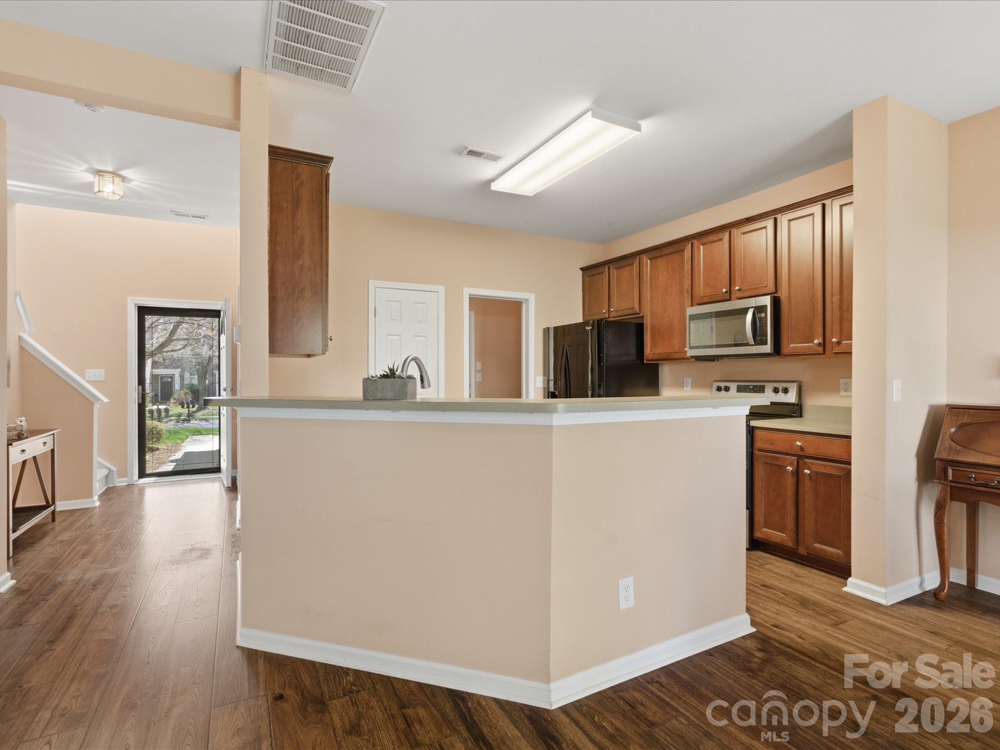 2345 Calabassas Lane
