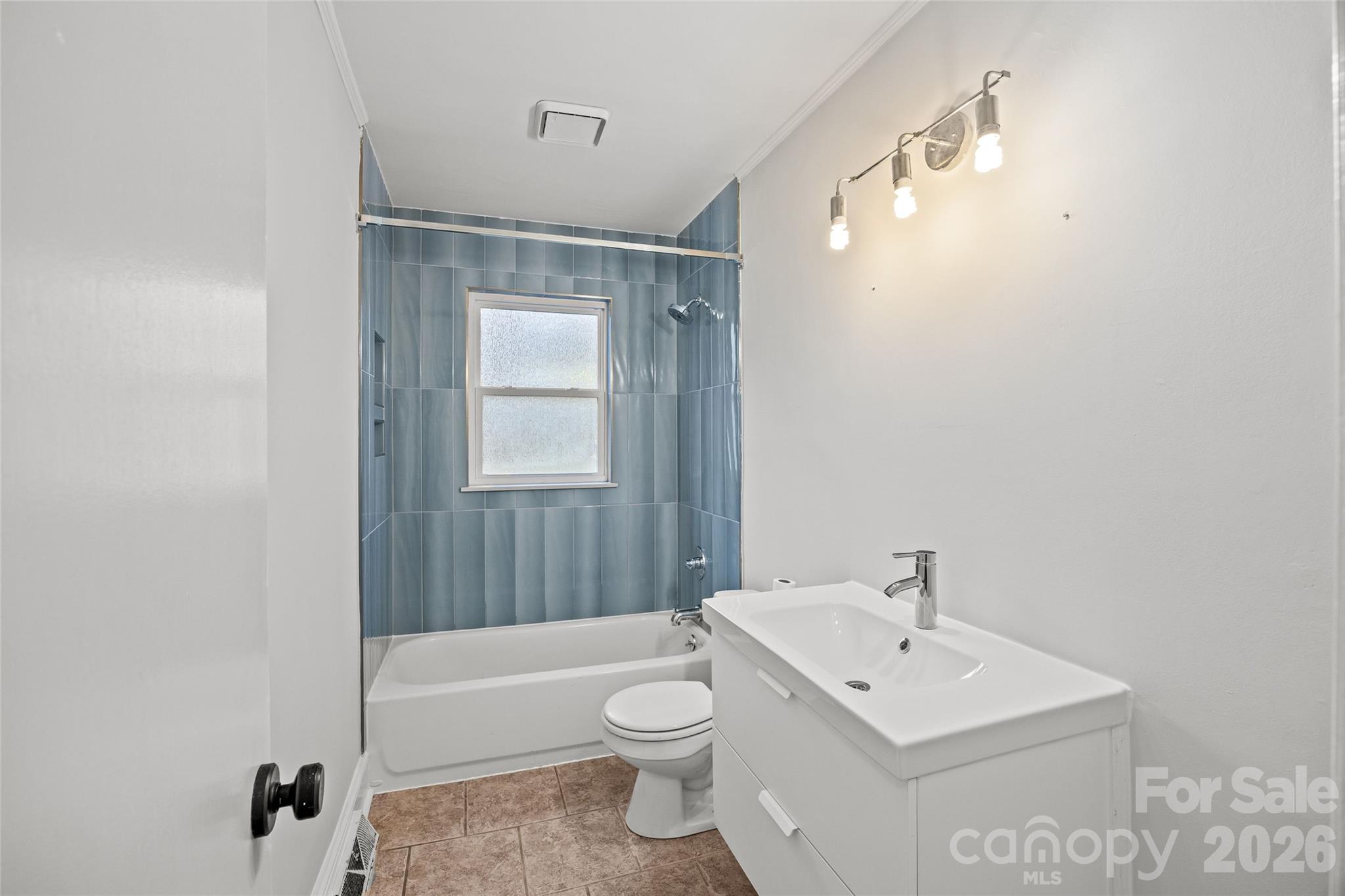 1227 Tarrington Avenue