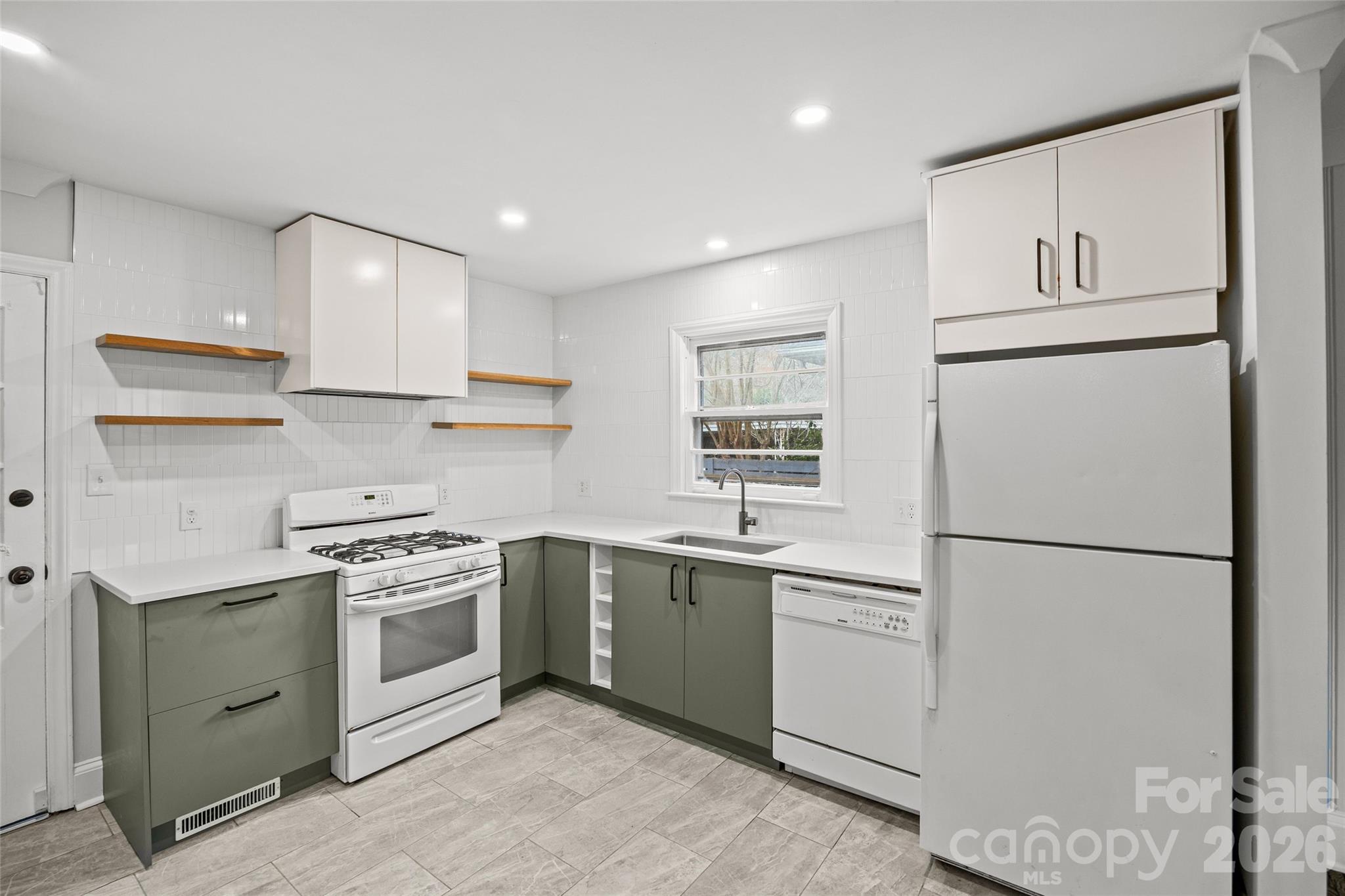 1227 Tarrington Avenue