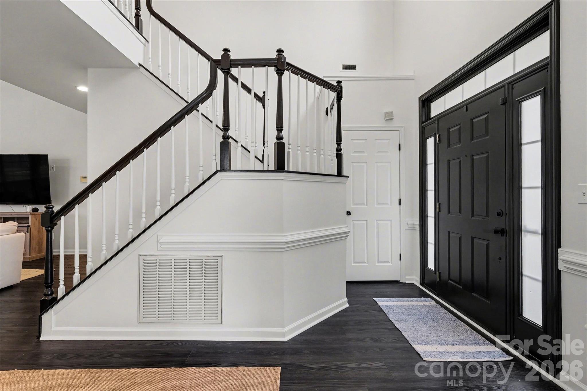 9152 Snow Hill Court