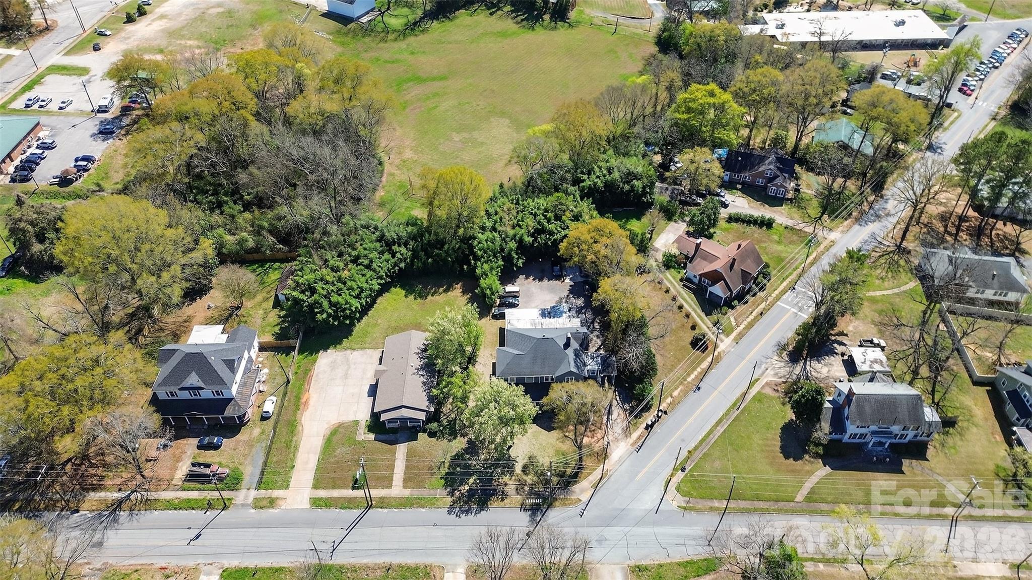 309 Morgan Street