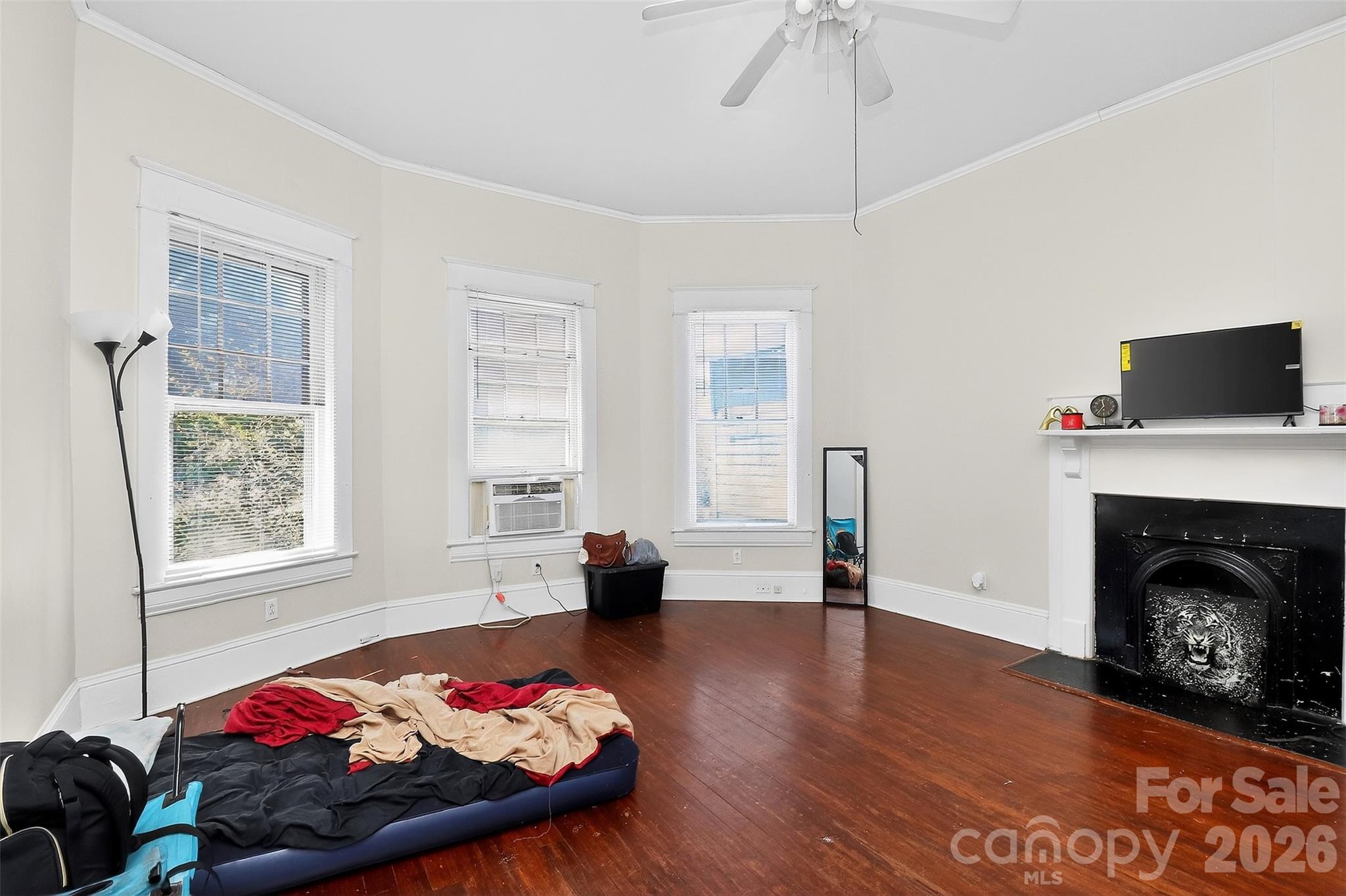 309 Morgan Street