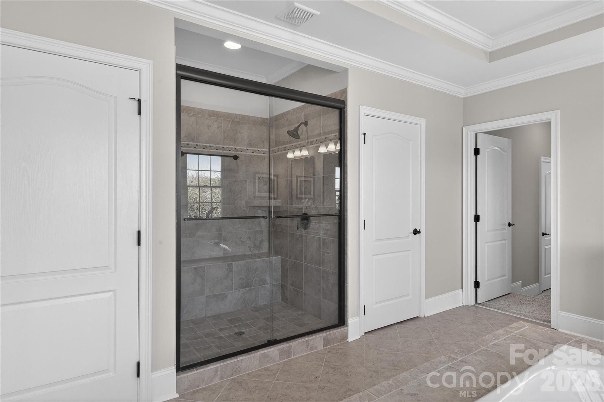 845 Wandering Way Drive