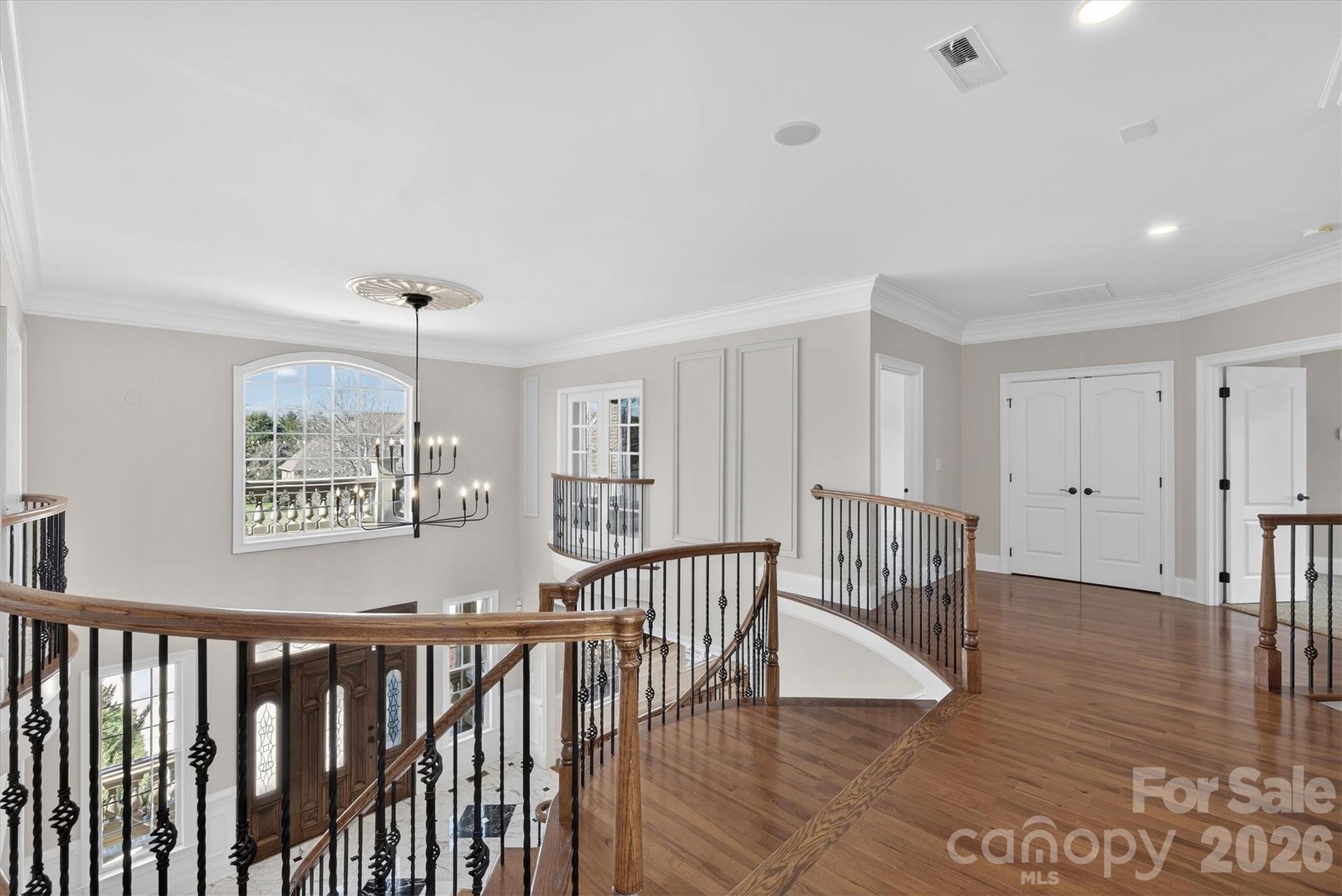 845 Wandering Way Drive