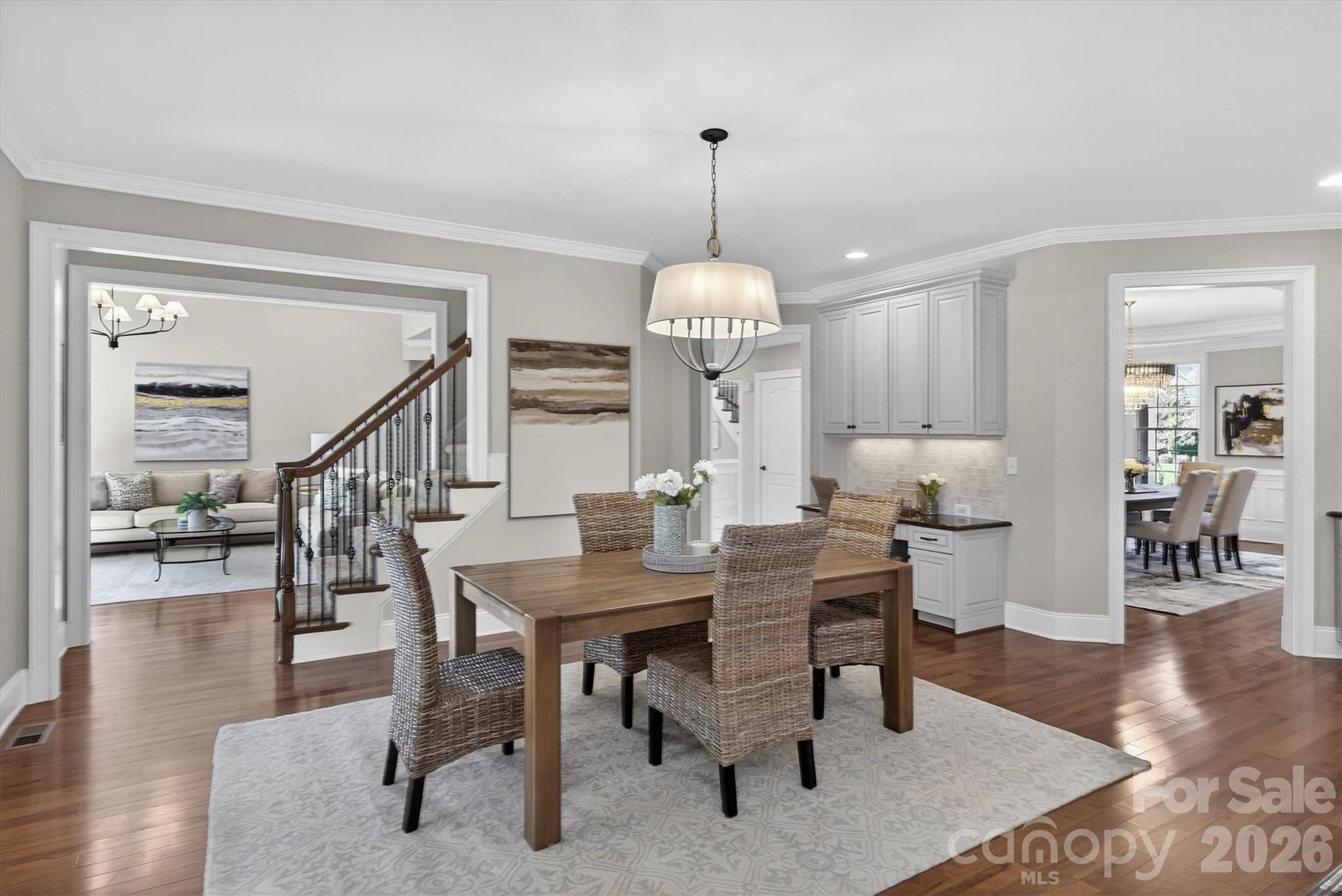 845 Wandering Way Drive