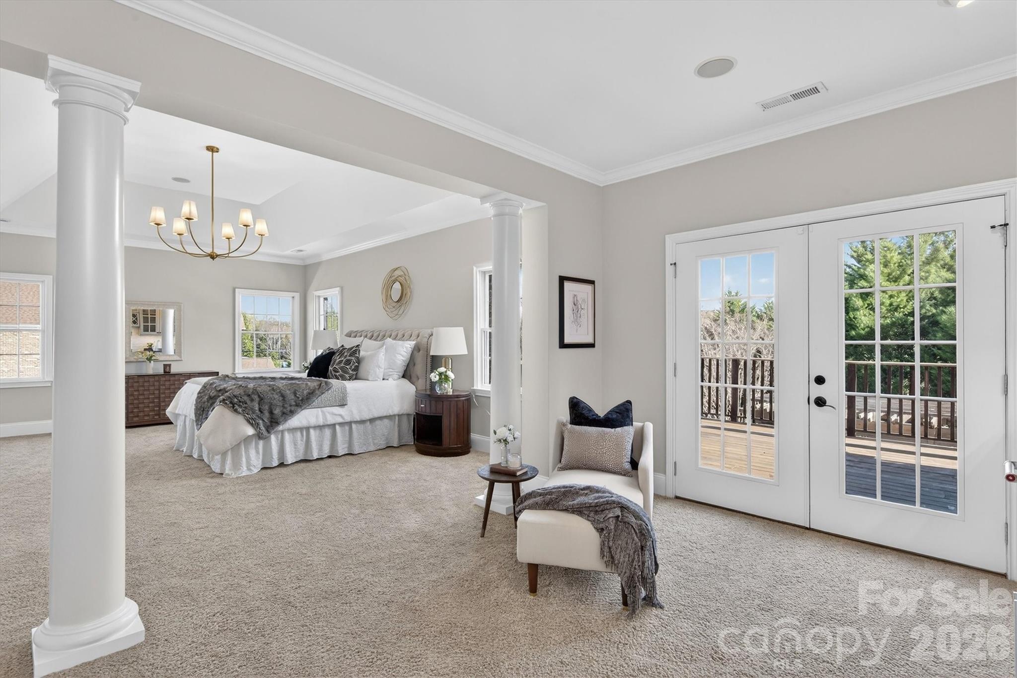 845 Wandering Way Drive