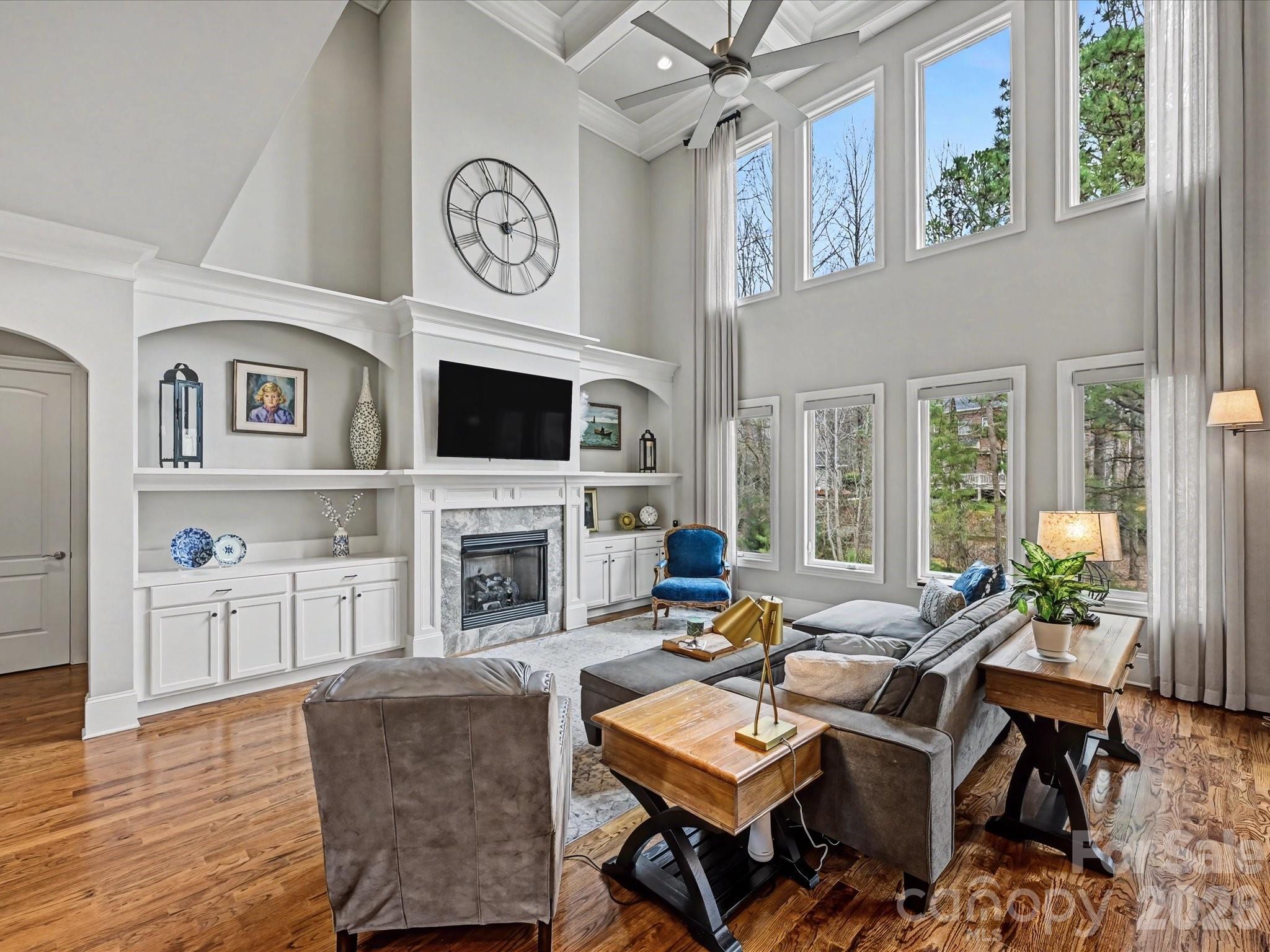 9829 Genevieve Court