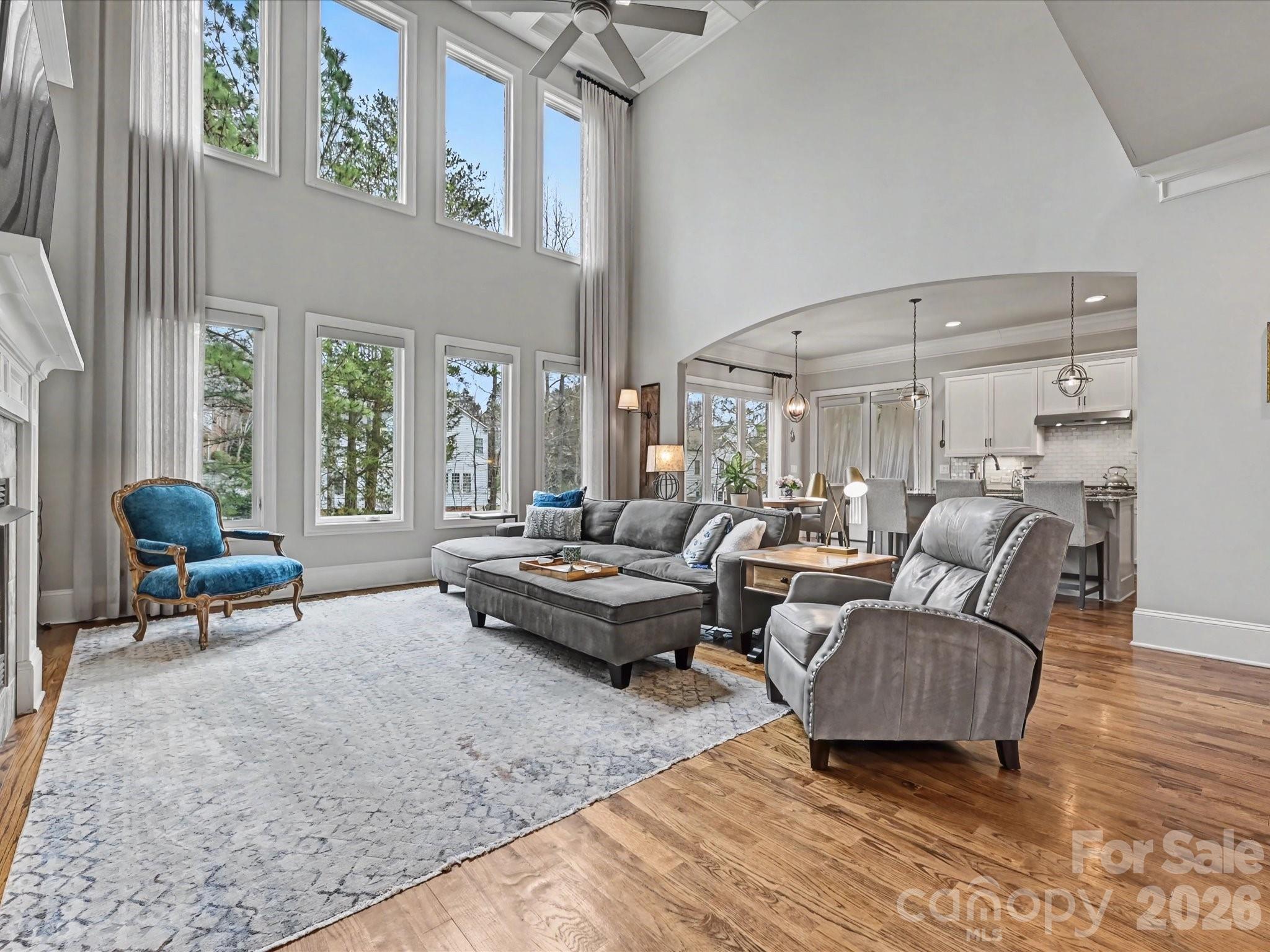 9829 Genevieve Court