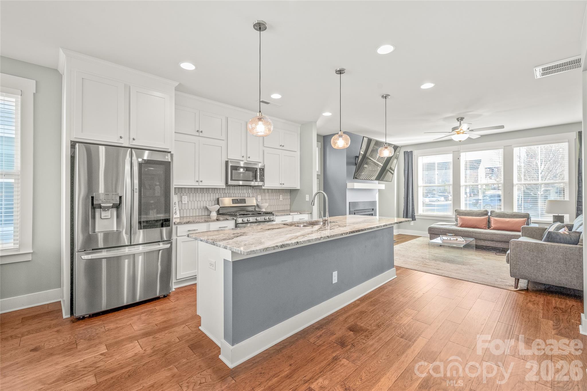 554 Amalfi Drive