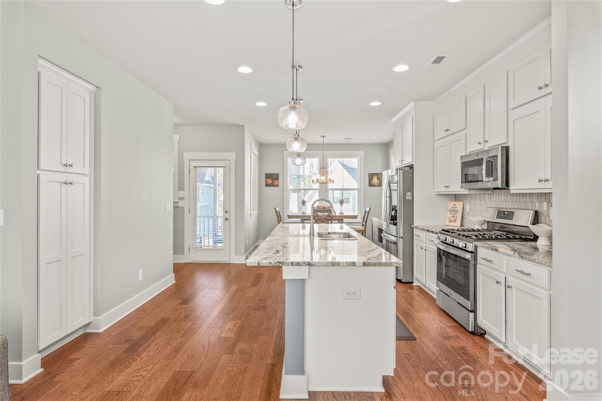 554 Amalfi Drive
