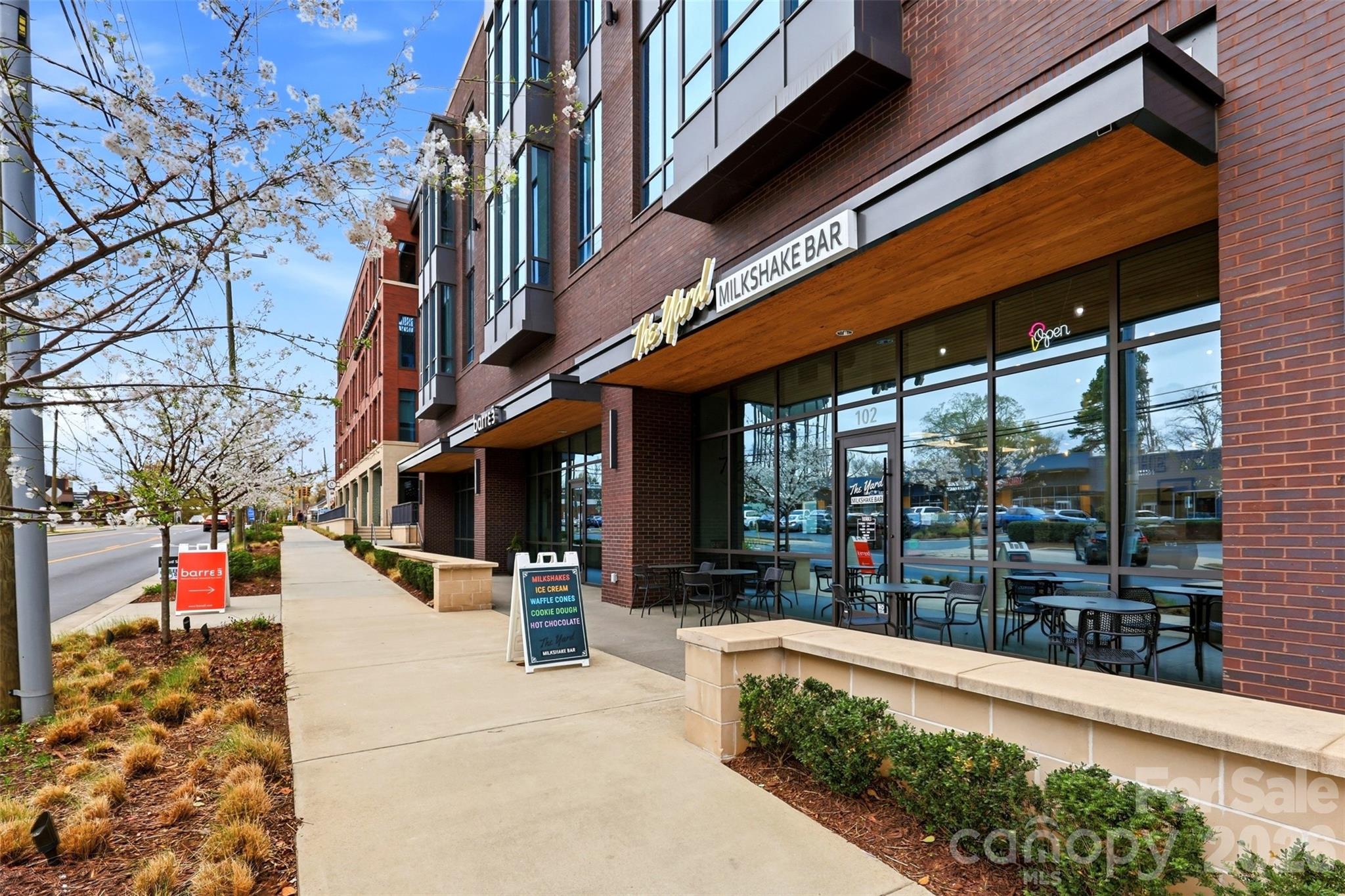 400 Clarice Avenue Unit: 165