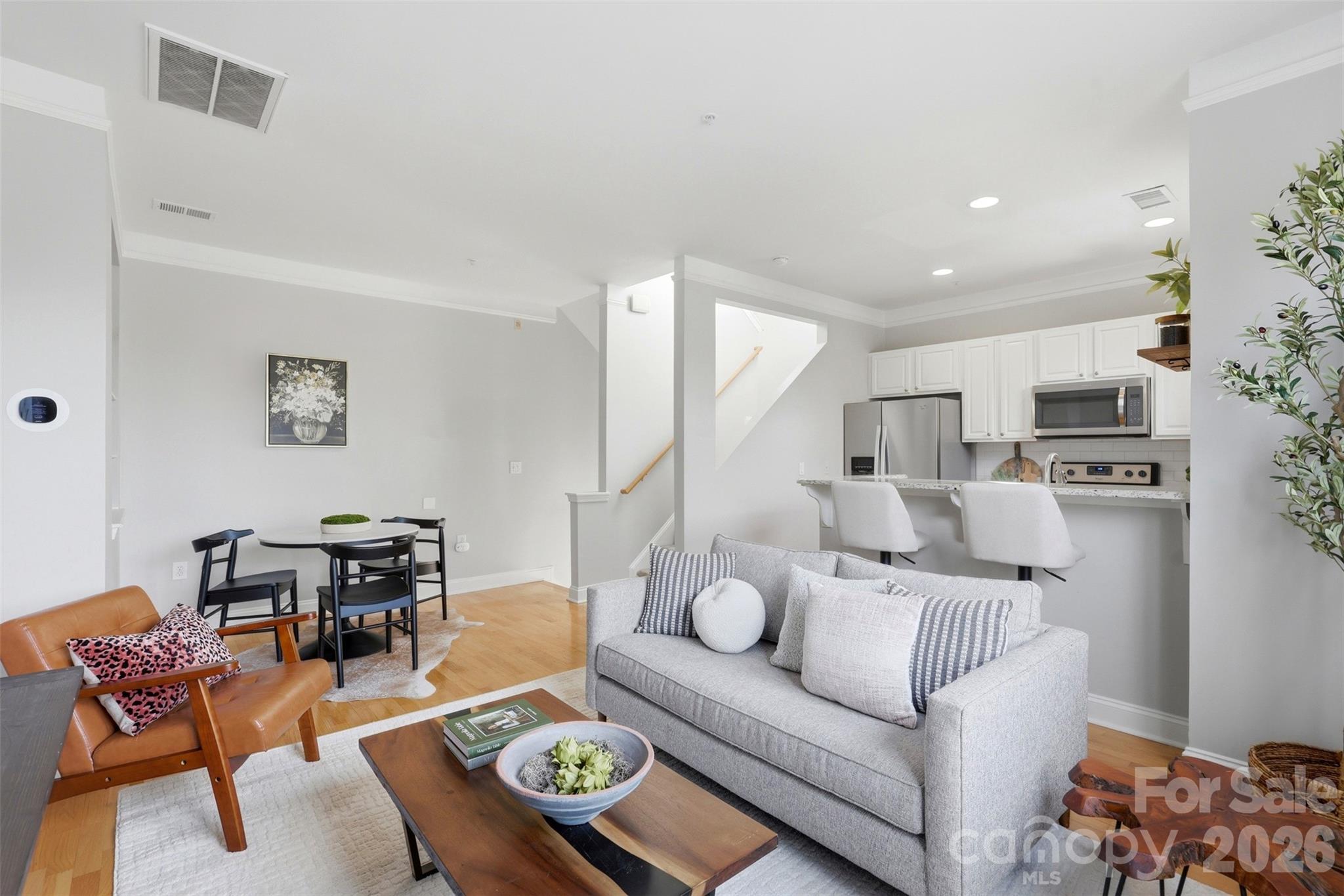 400 Clarice Avenue Unit: 165