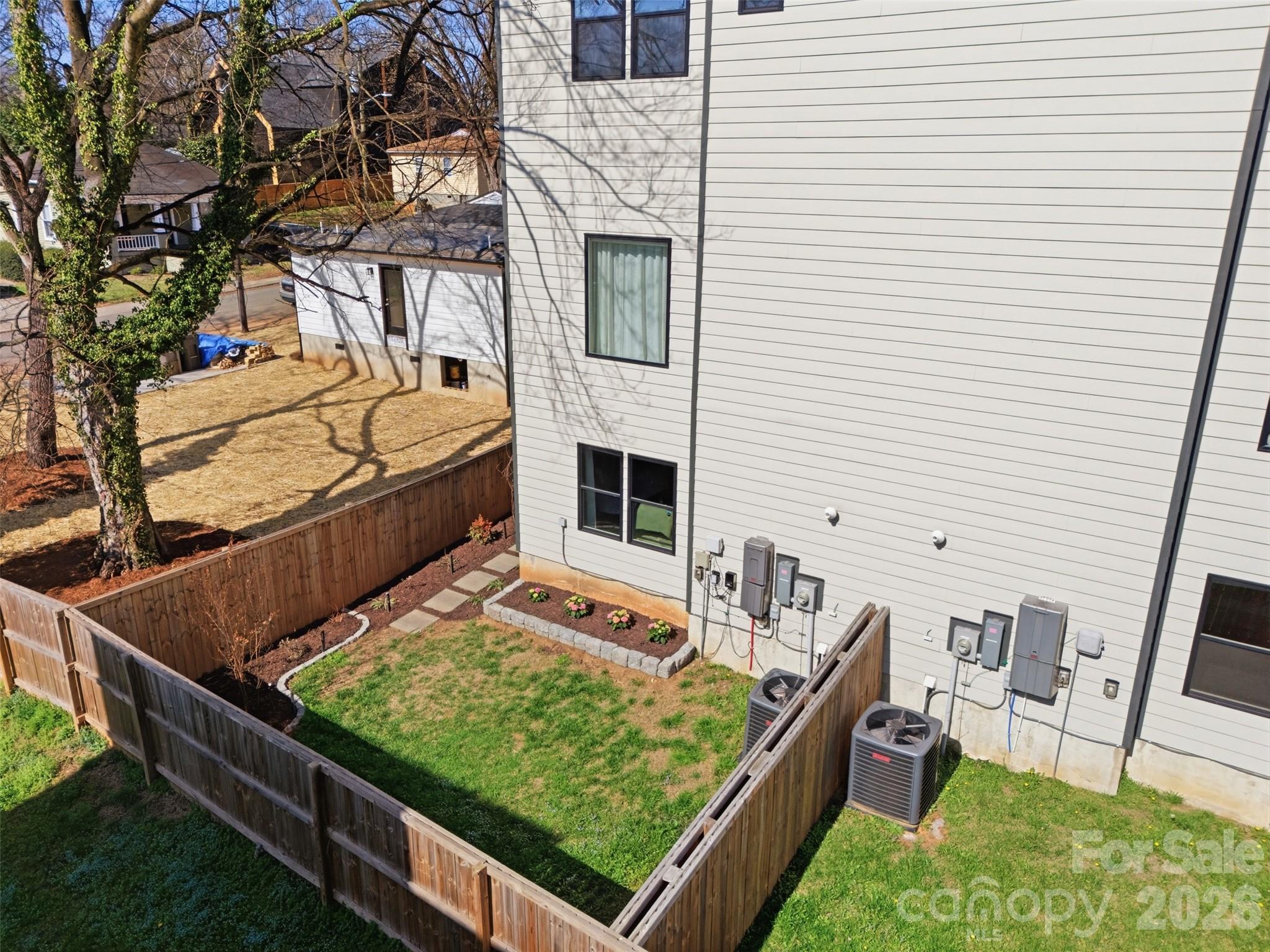 1602 Julia Maulden Place