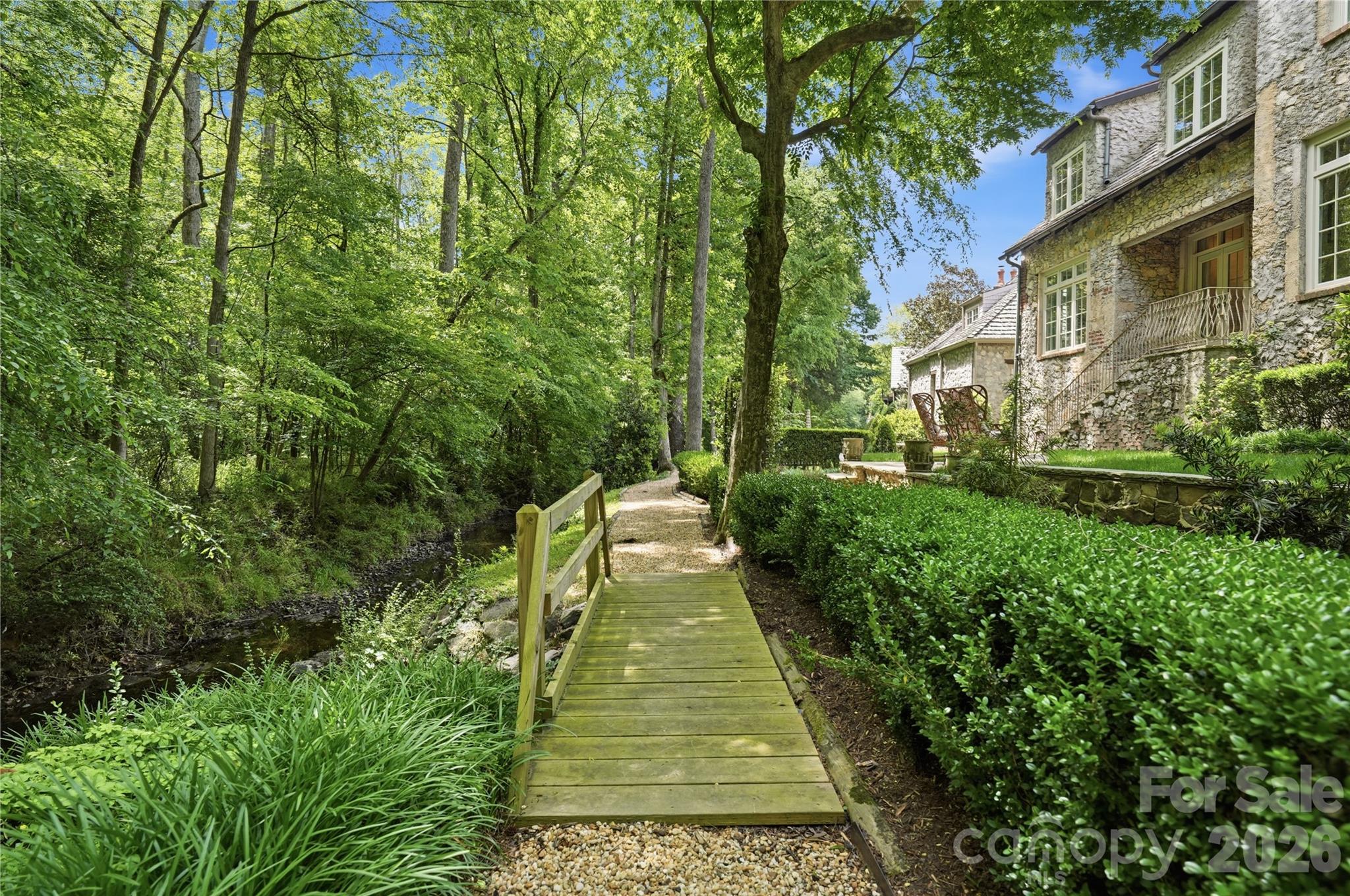 2418 La Maison Drive