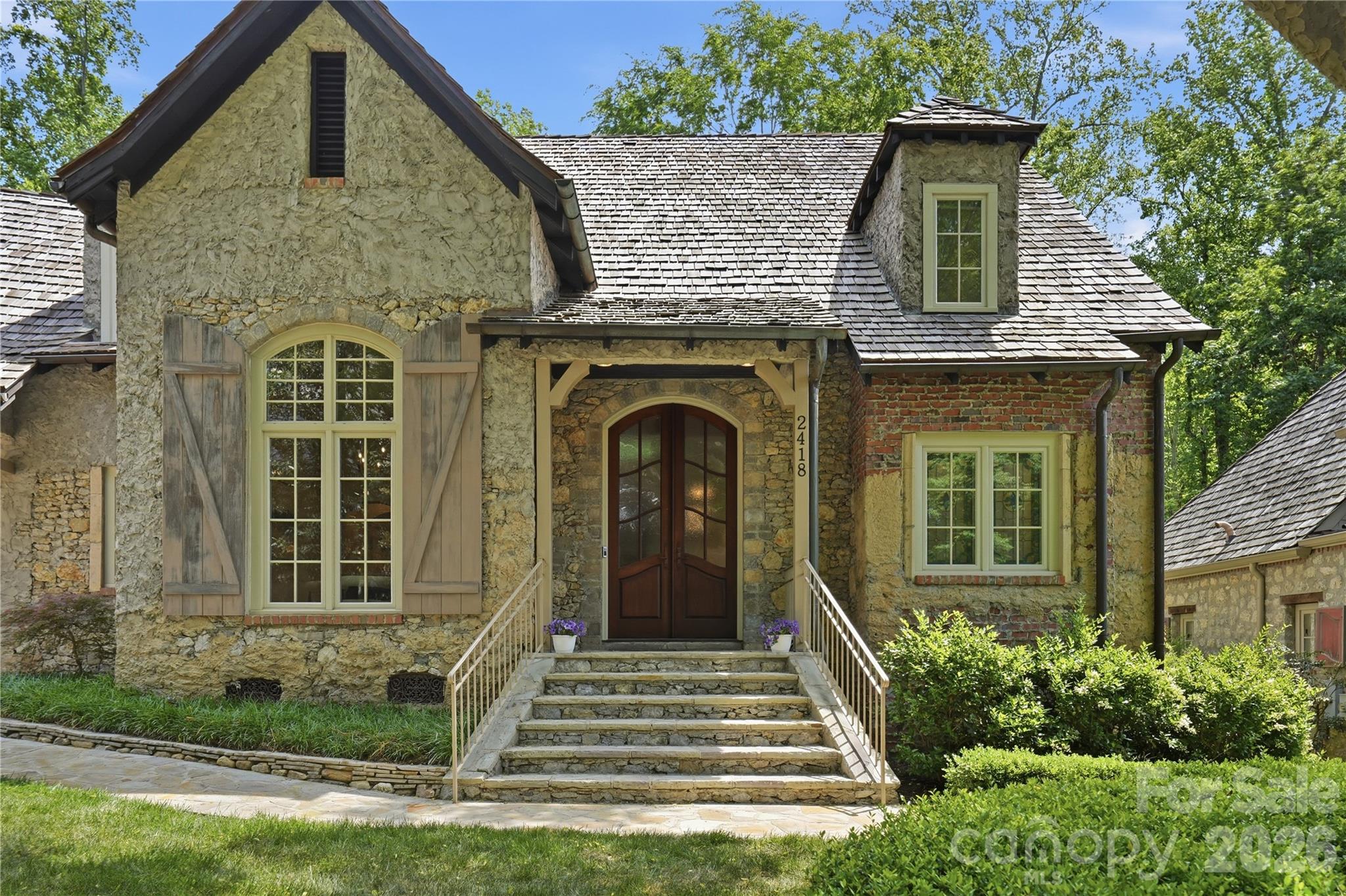 2418 La Maison Drive
