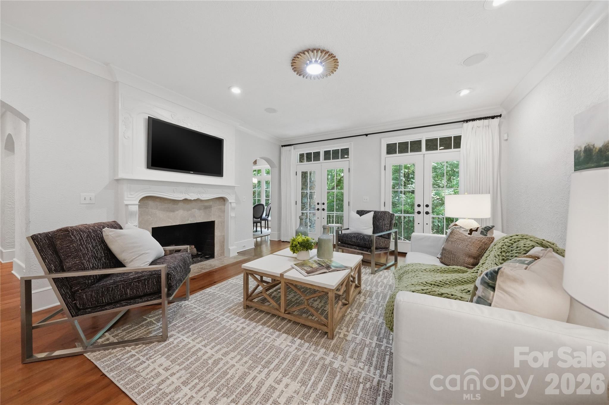 2418 La Maison Drive
