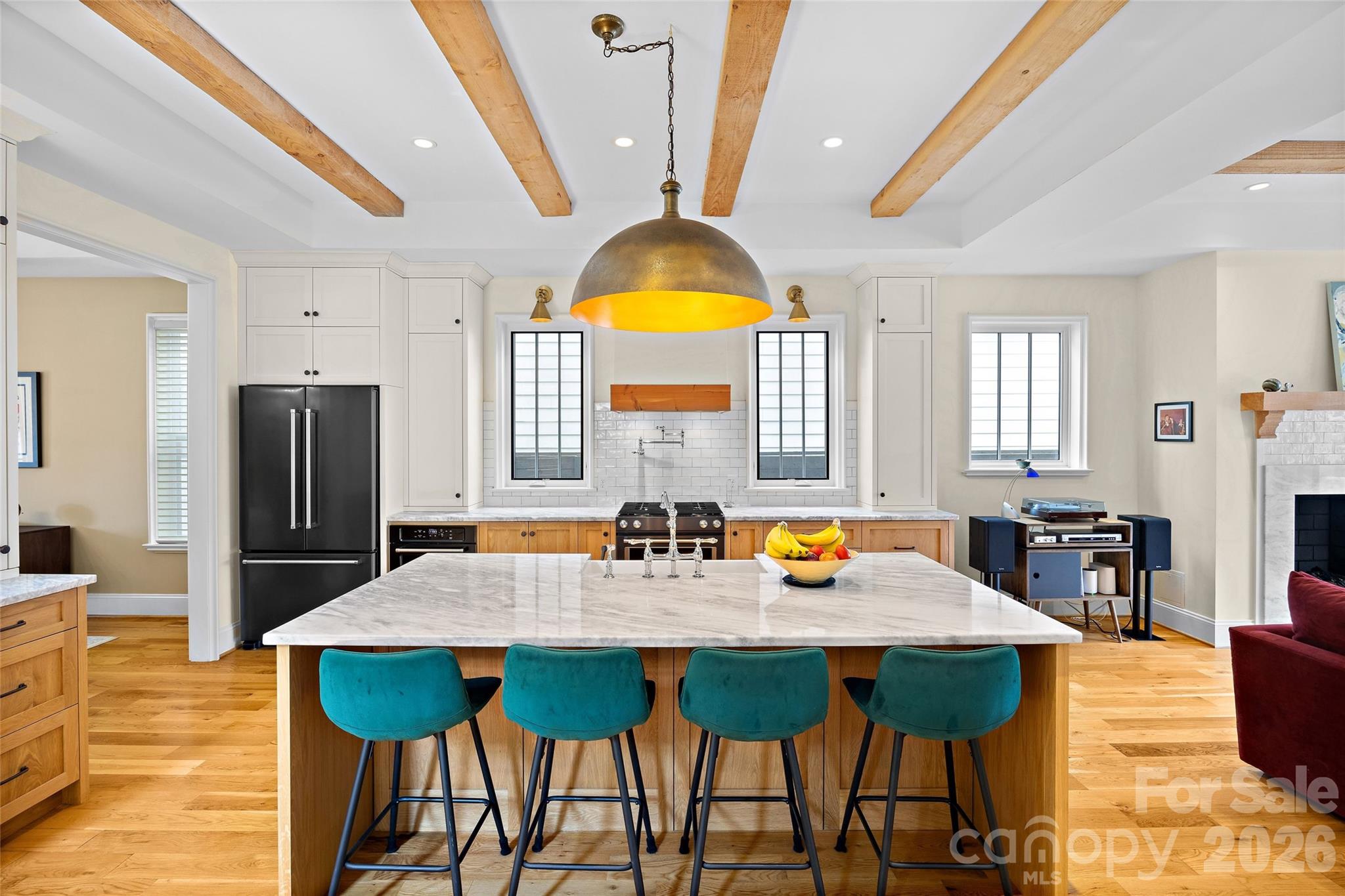 2649 Chesterfield Avenue