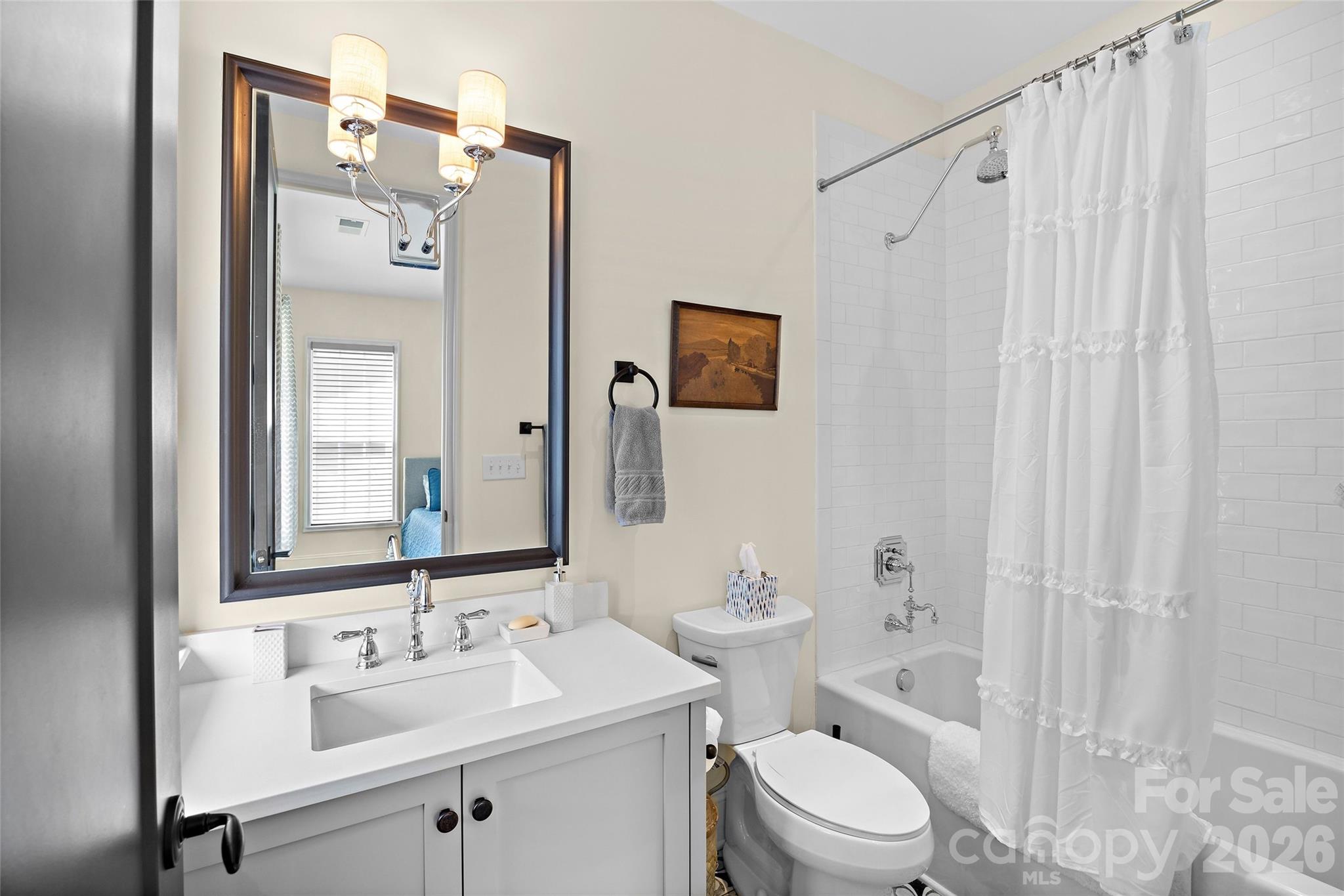 2649 Chesterfield Avenue