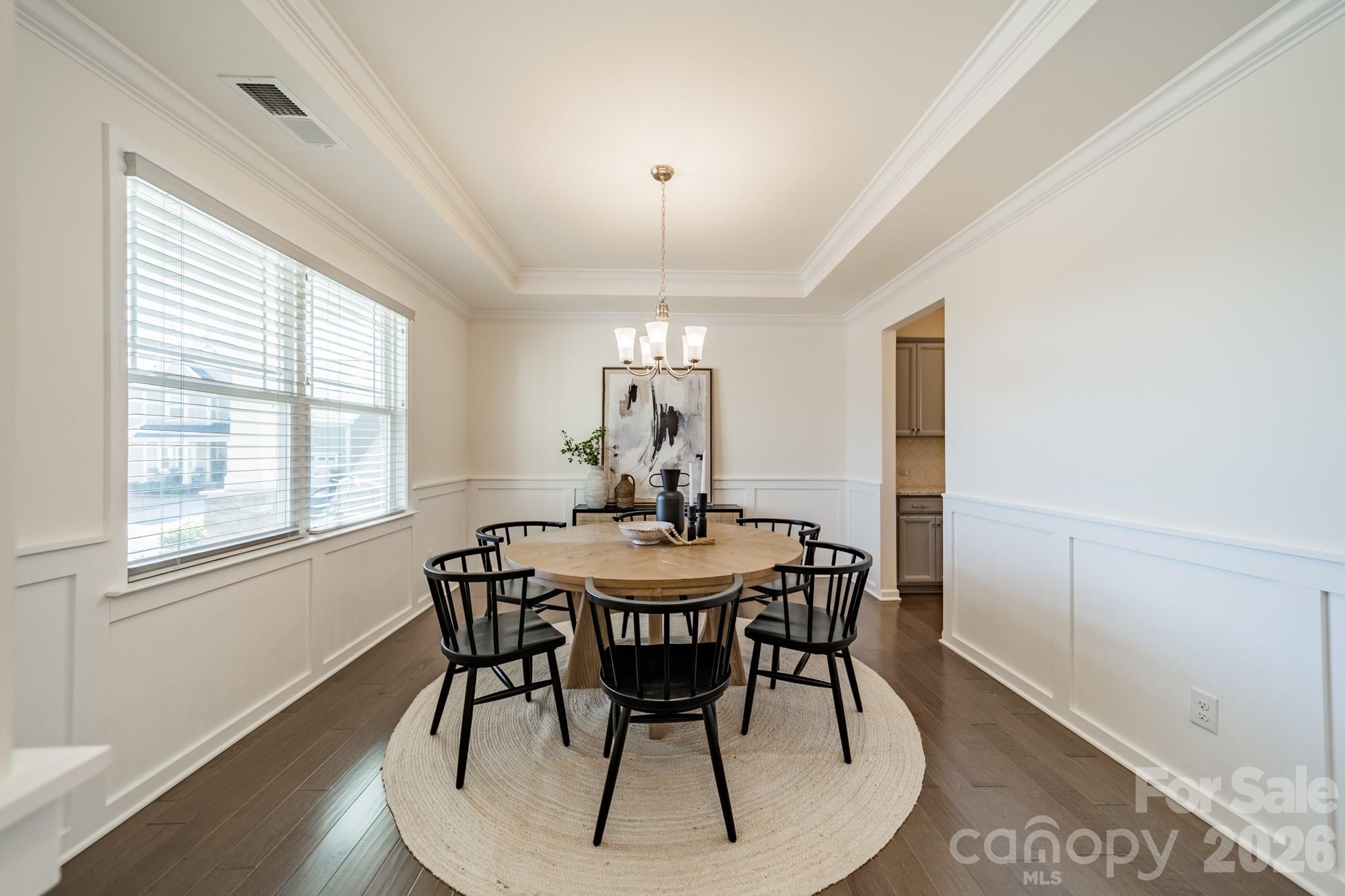 1032 Argentium Way