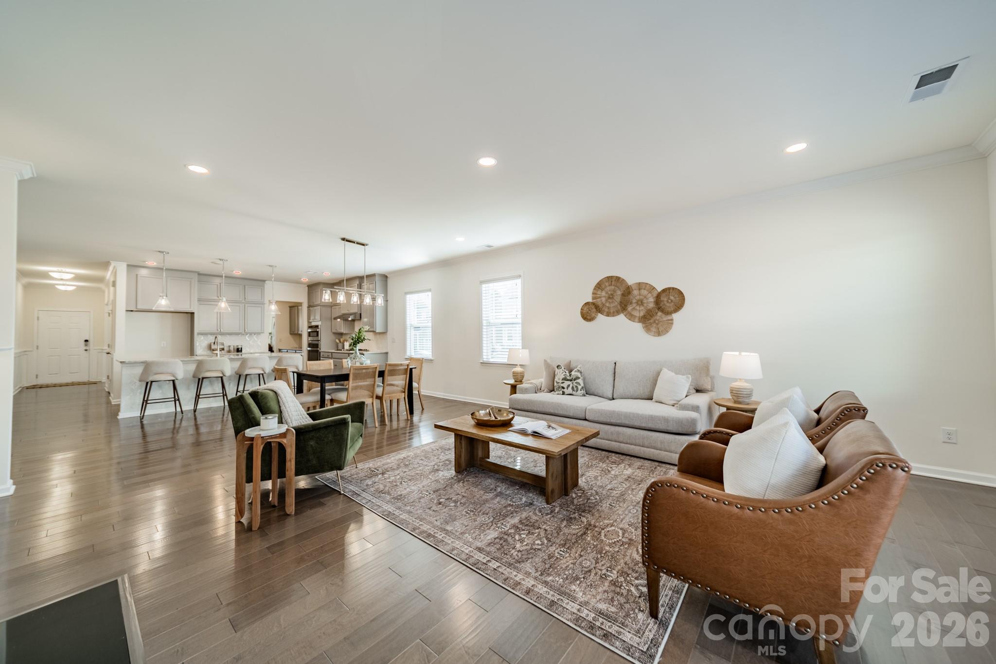 1032 Argentium Way