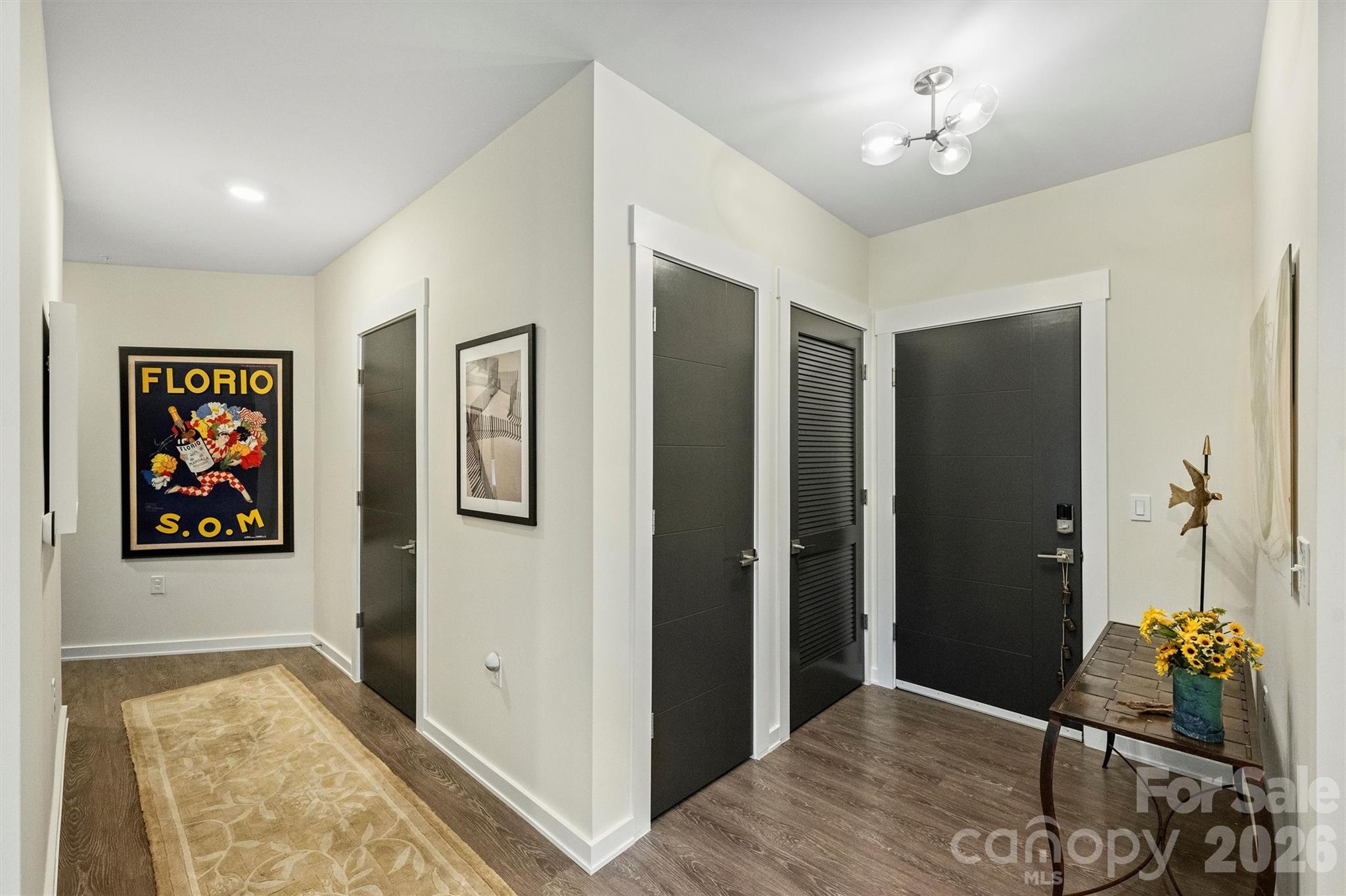 3630 N Davidson Street Unit: 2201