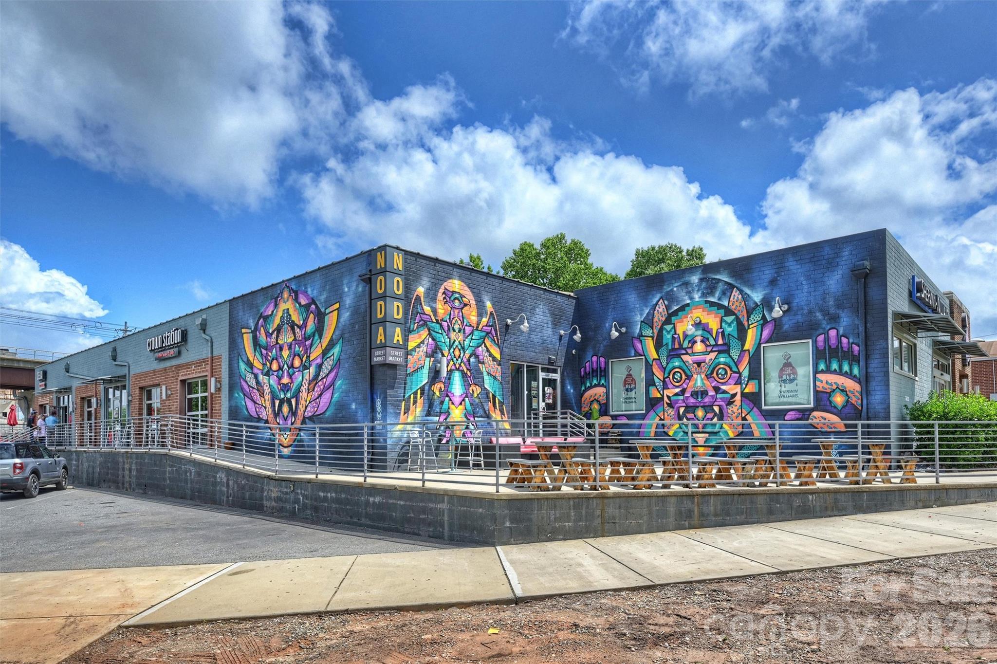 3630 N Davidson Street Unit: 2201