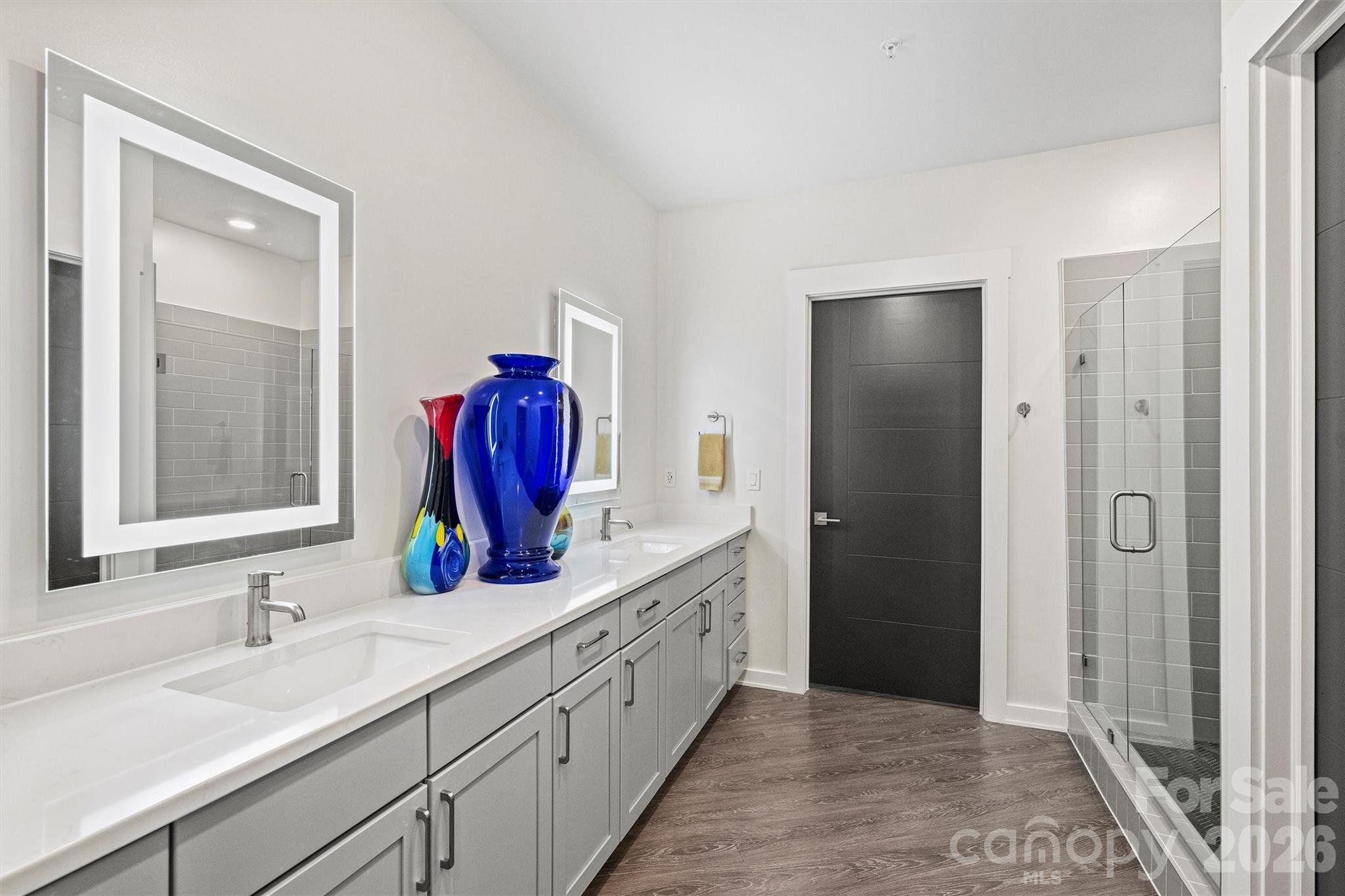 3630 N Davidson Street Unit: 2201