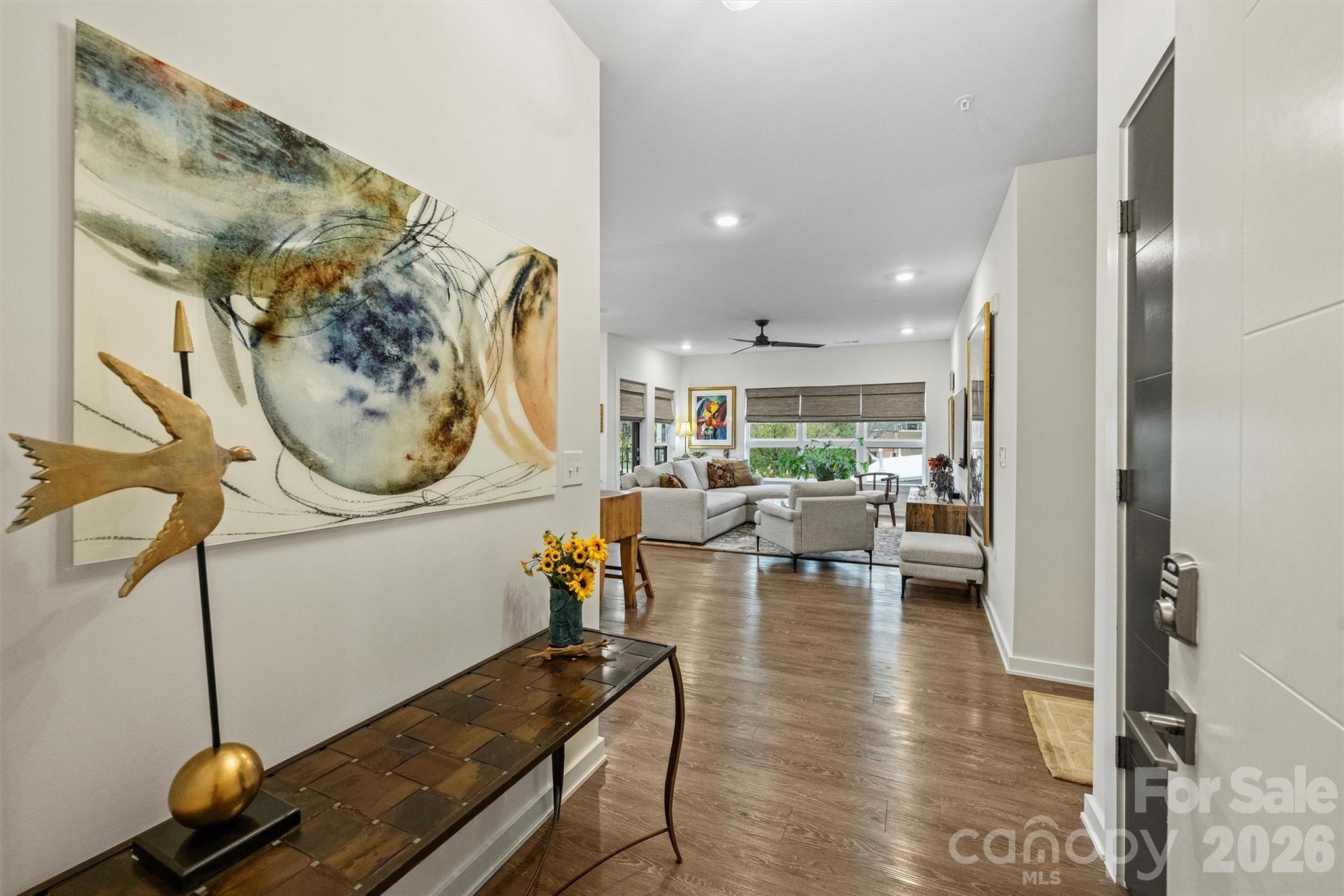 3630 N Davidson Street Unit: 2201