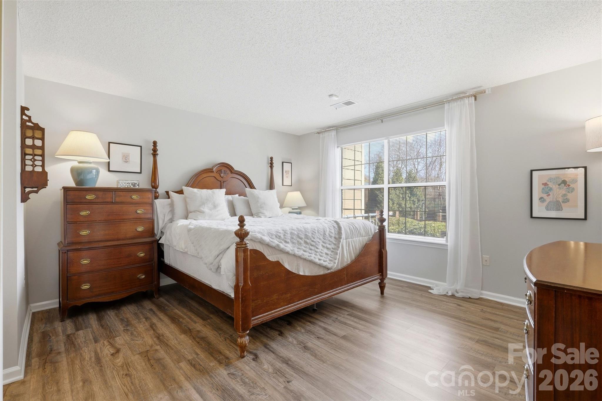 5007 Sharon Road Unit: P